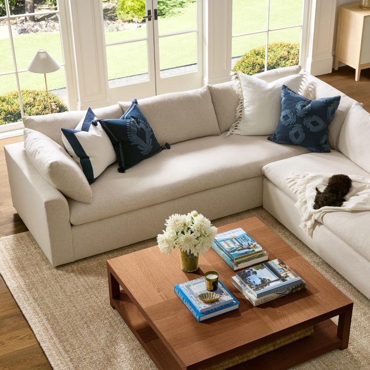 籐編みレザークッションカバー 51cm WILLIAMS SONOMA  Sunbrella® Veracruz Outdoor Pillow Cover – 20