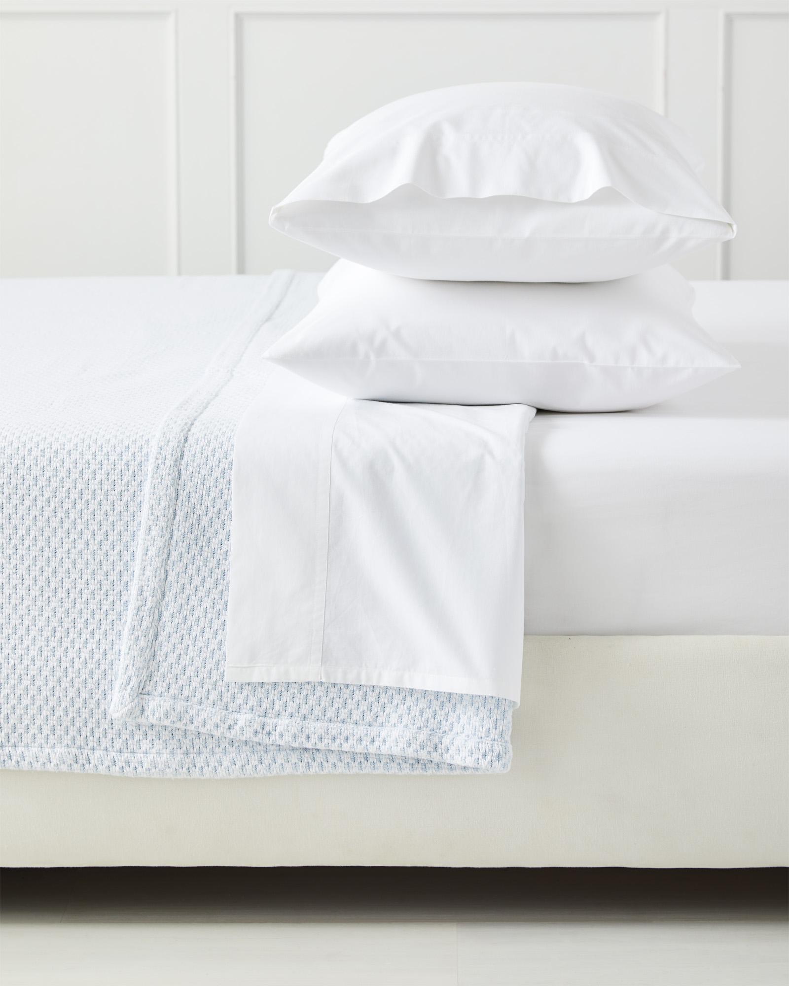 Bed_Blanket_Eastham_Sky_MV_0155_Crop_BASE