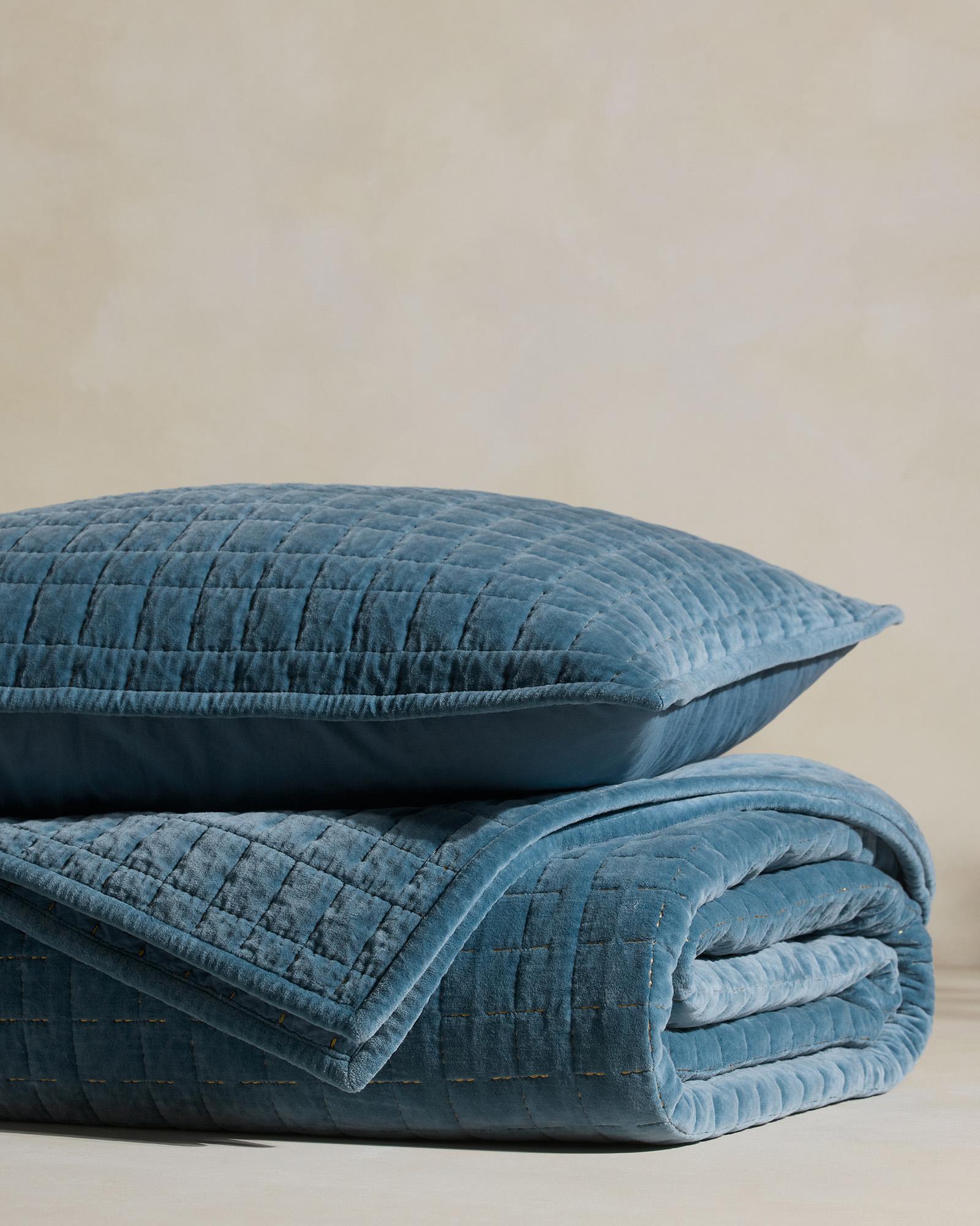 Serena & Lily Calla Quilt