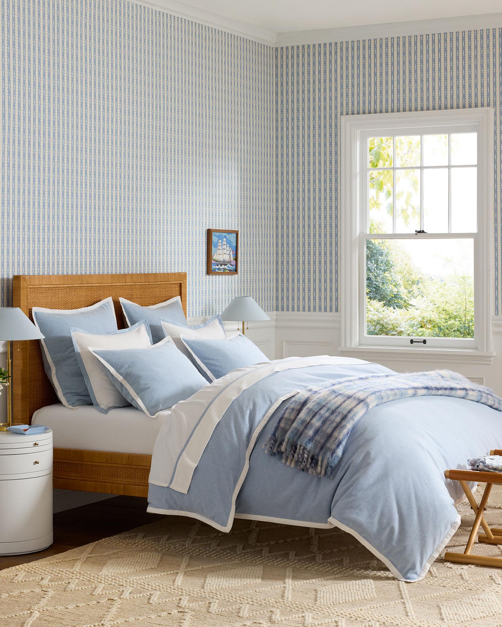 Serena & Lily Belvedere Flannel Sheet Set - Thumbnail 3