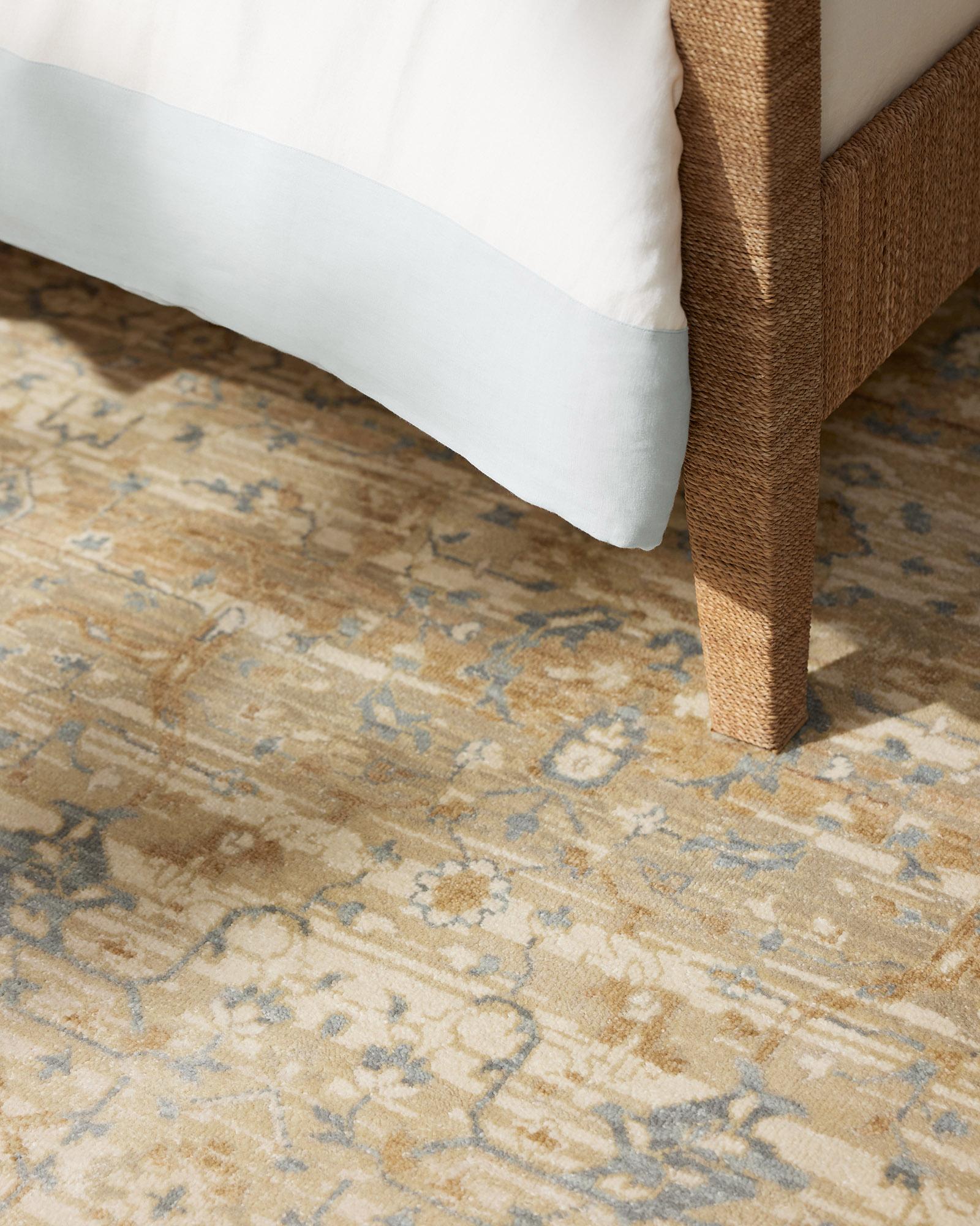 BedroomRugNeutralPembrokeHandKnottedx0449_CV1