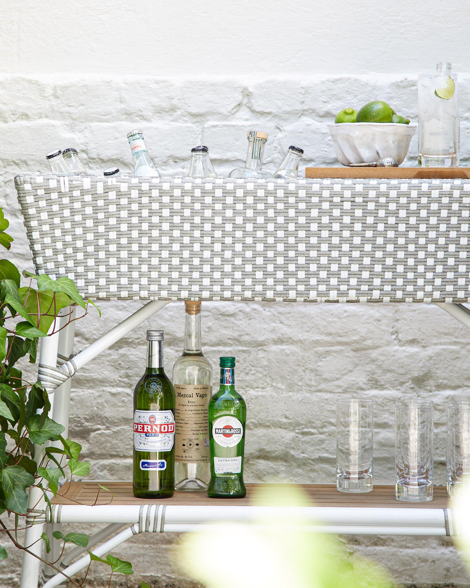 Riviera Bar Serena and Lily