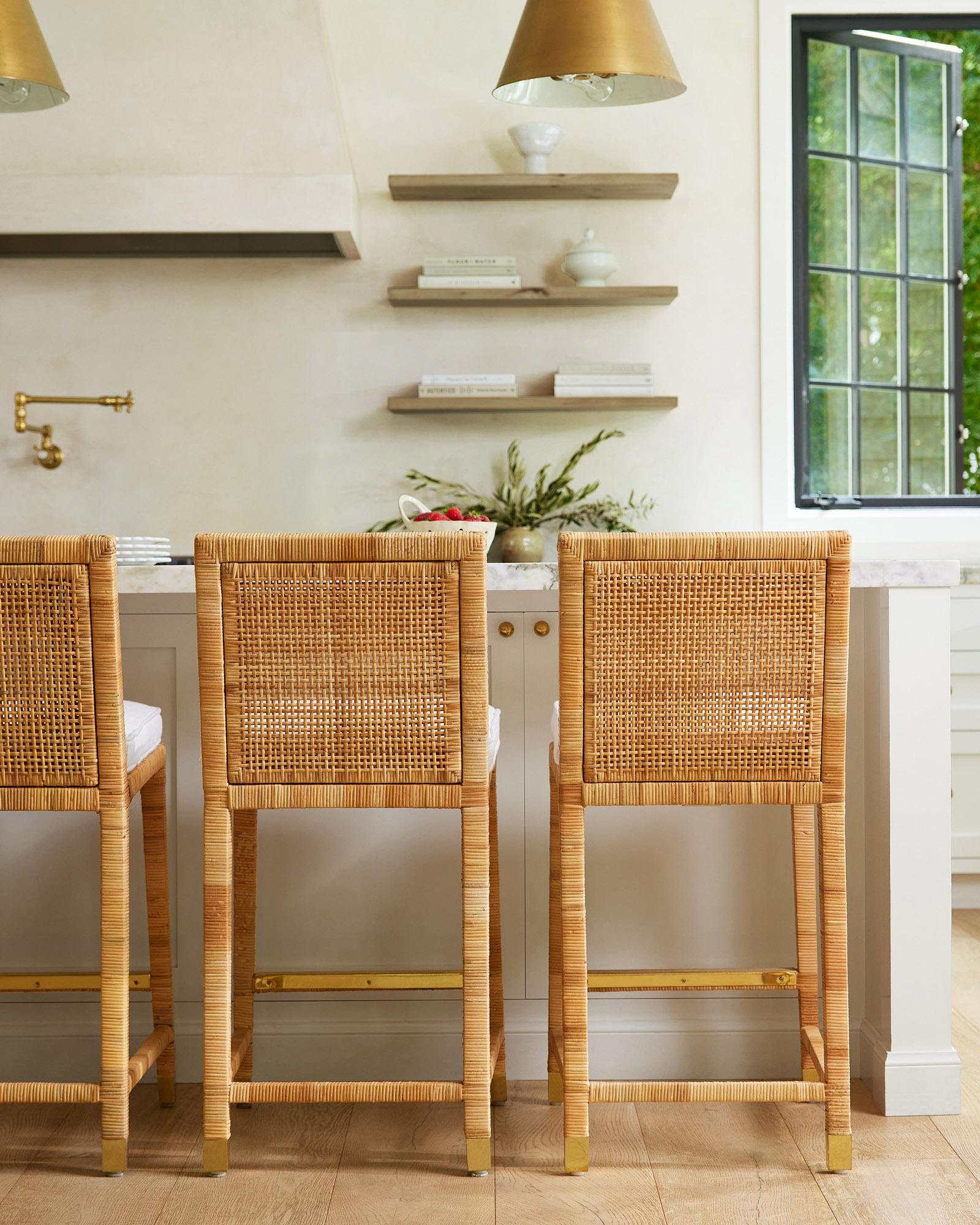 CAT_Counter_Stool_Balboa0168