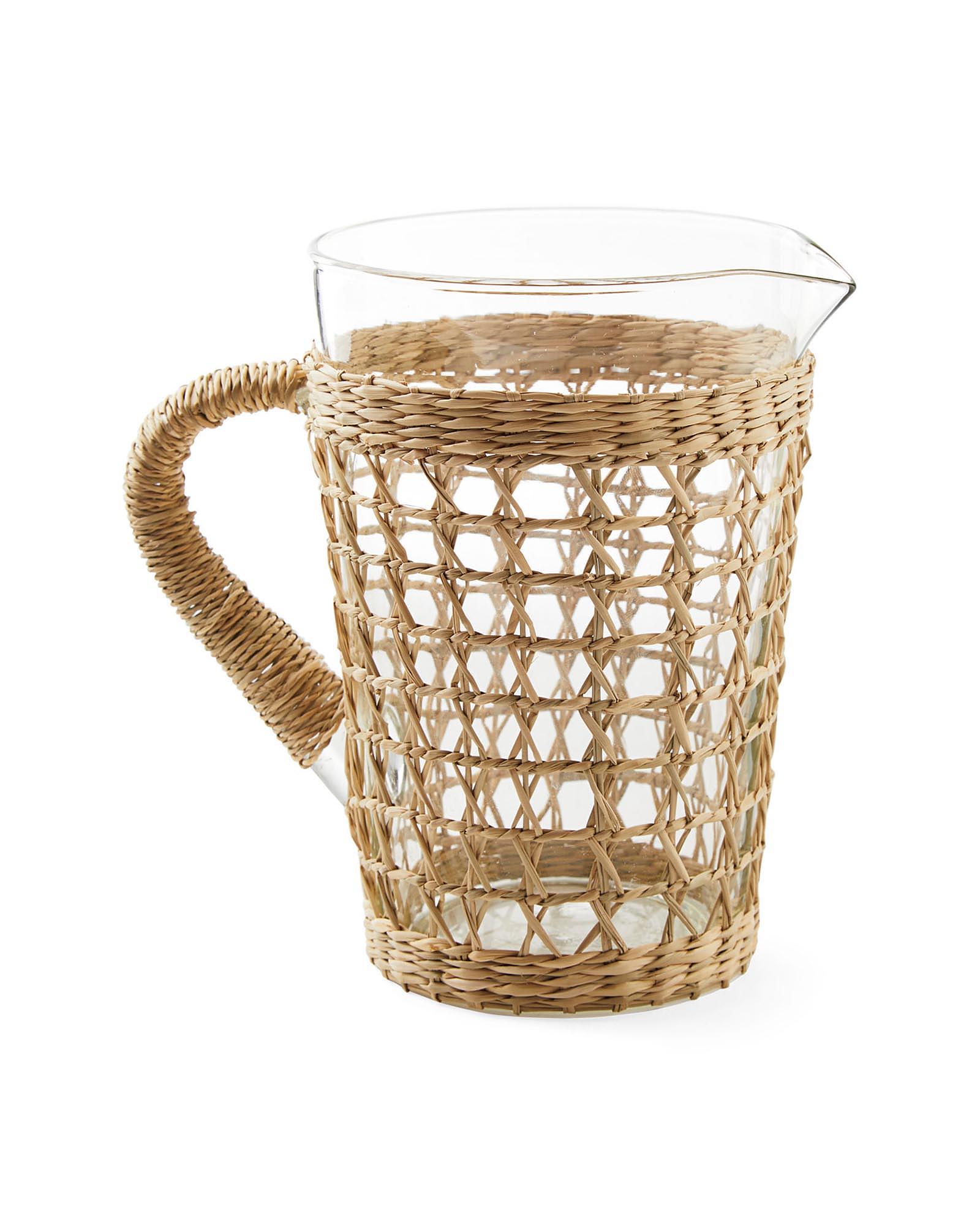 Cayman_Seagrass_Wrapped_Pitcher_MV_0312_Crop_SH_1