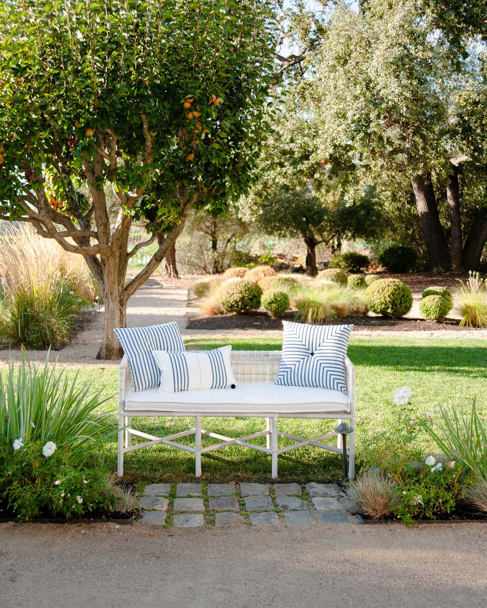 Serena & Lily Pacifica Bench - Thumbnail 3