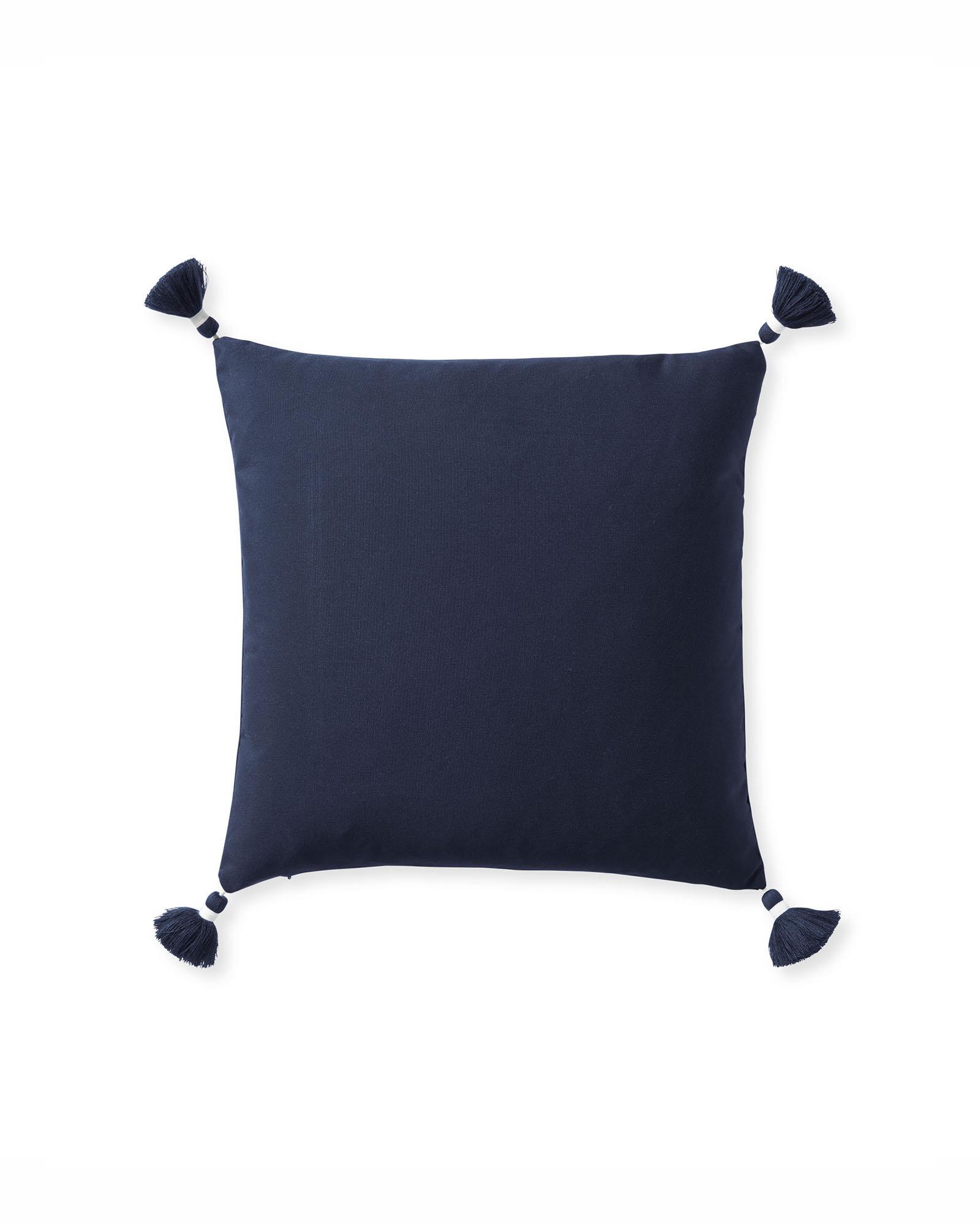 Serena & Lily Sunbrella Border Frame Pillow Cover - Thumbnail 2