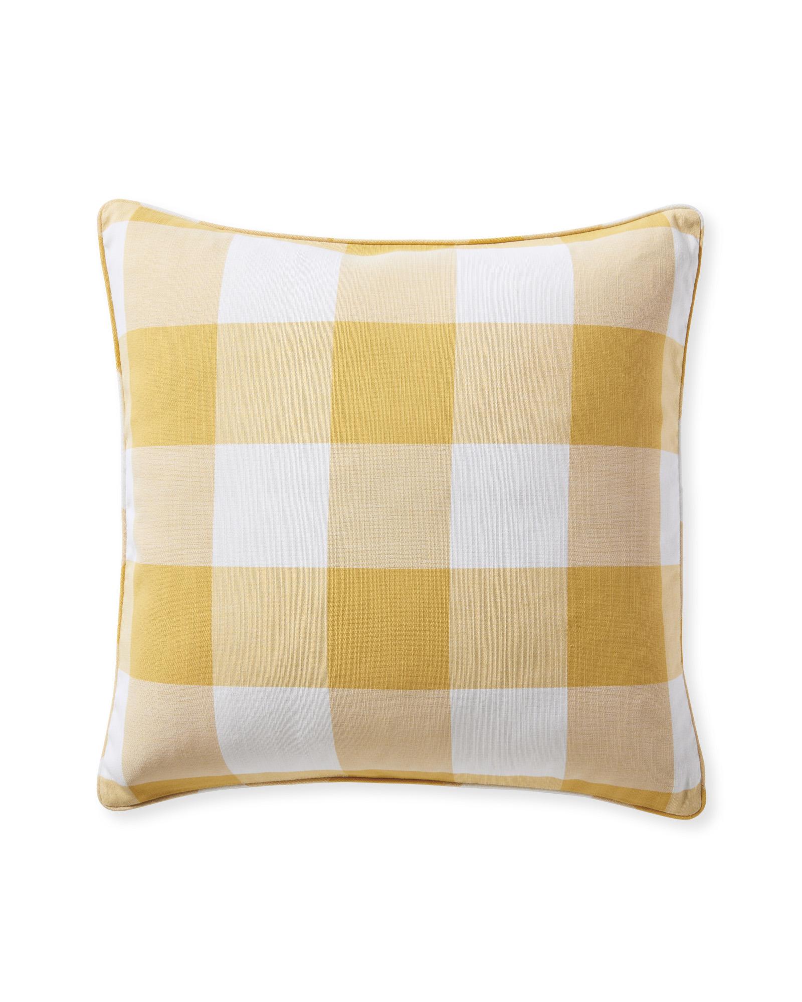 Dec_Pillow_Outdoor_Gingham_22x22_Sunflower_MV_1079_Crop_SH