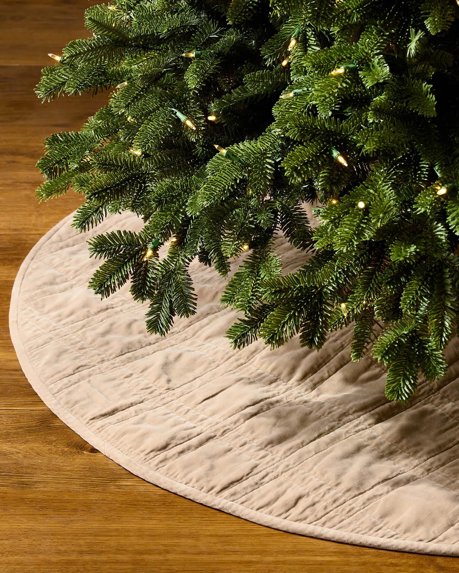 Serena & Lily Beach House Tree Skirt