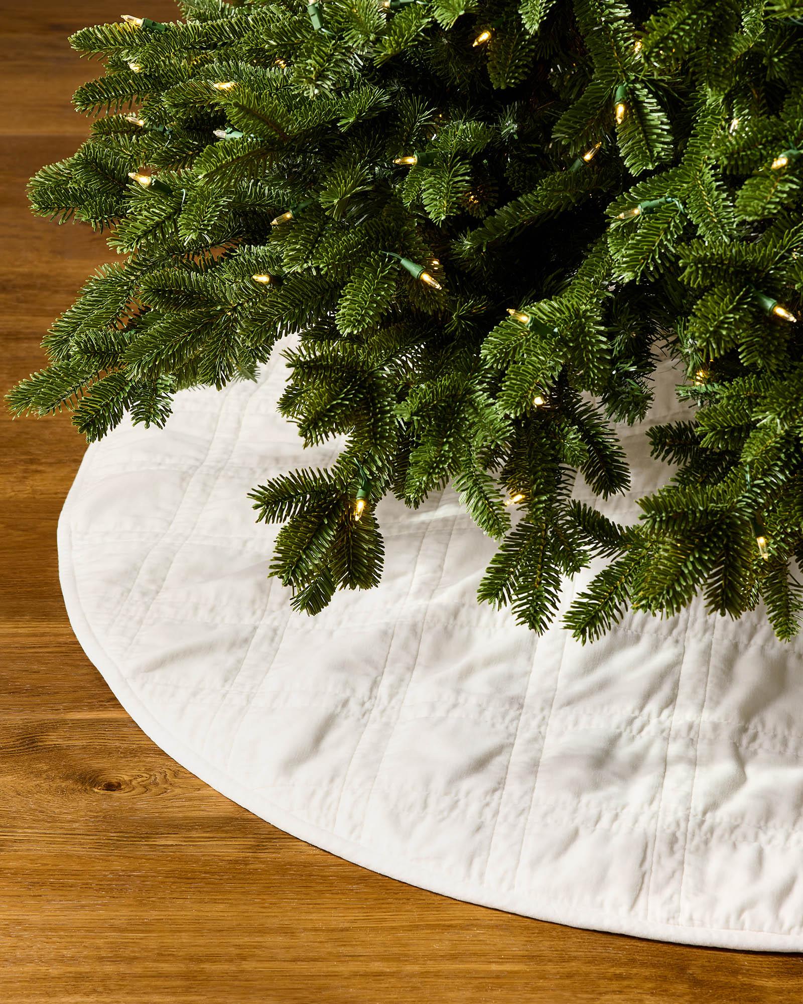 Serena & Lily Beach House Tree Skirt