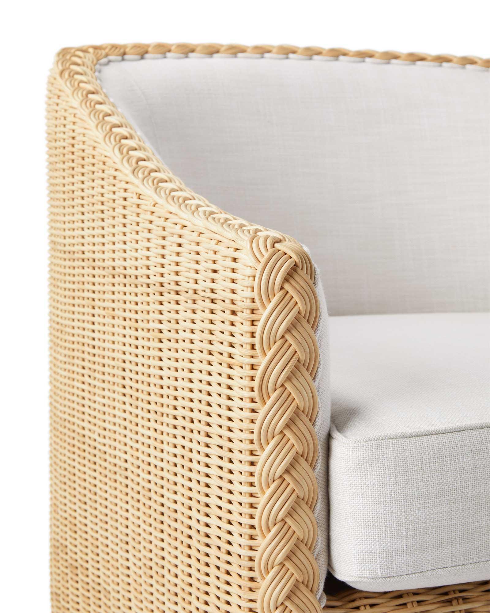 Furn_Yarmouth_Swivel_Chair_Sunbleached_Wicker_Basketweave_Chalk_Detail