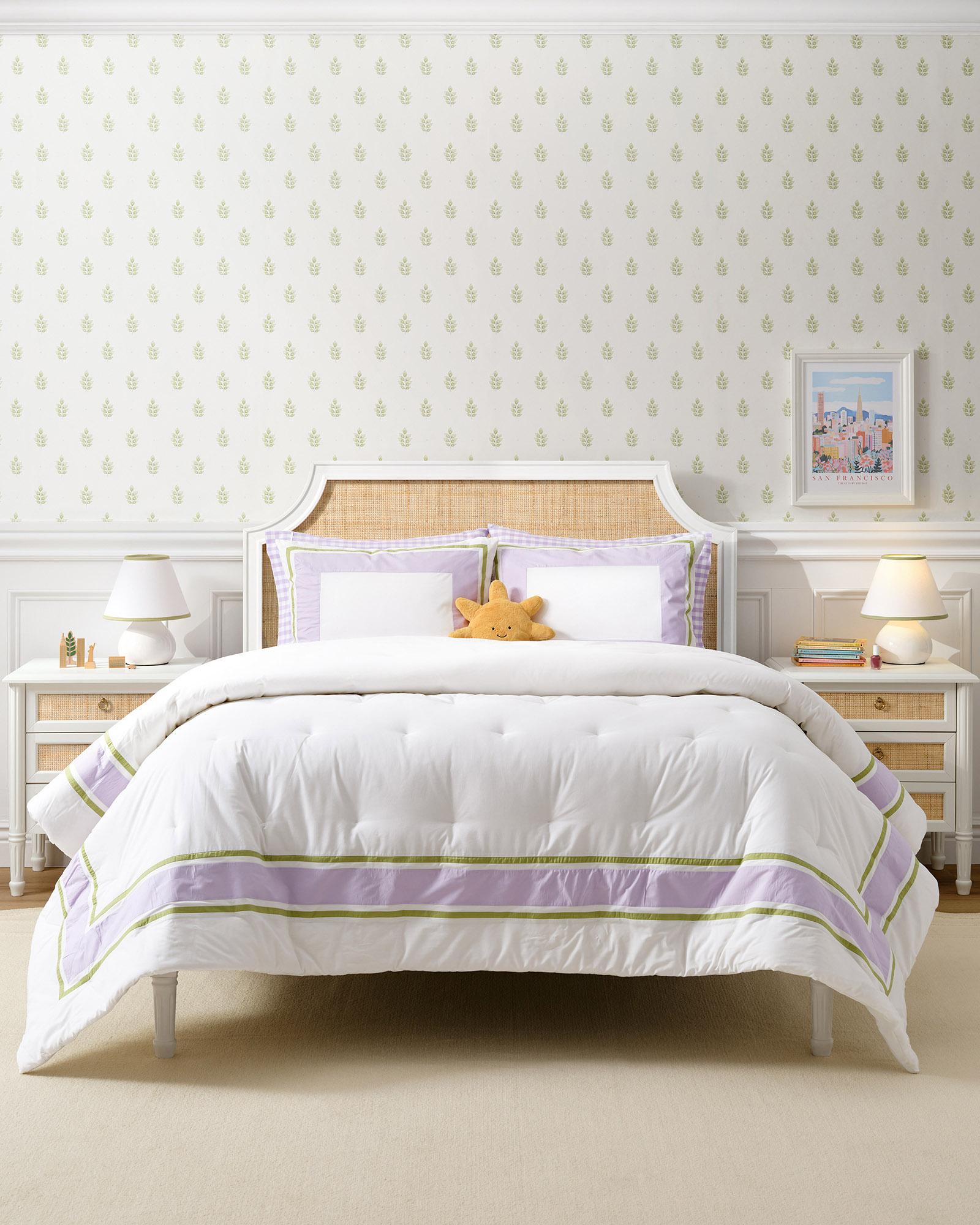 Kids-Bedroom-Lavender-Bedding-Borderline-Green-Jardin-Wallpaper-brand ...