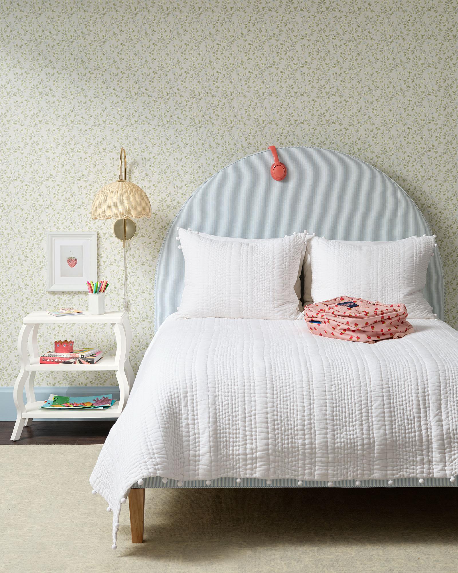 Kids-Bedroom-White-Quilt-Shams-Ryebrook-Papillon-Wallpaper-brand-x10968_CV1