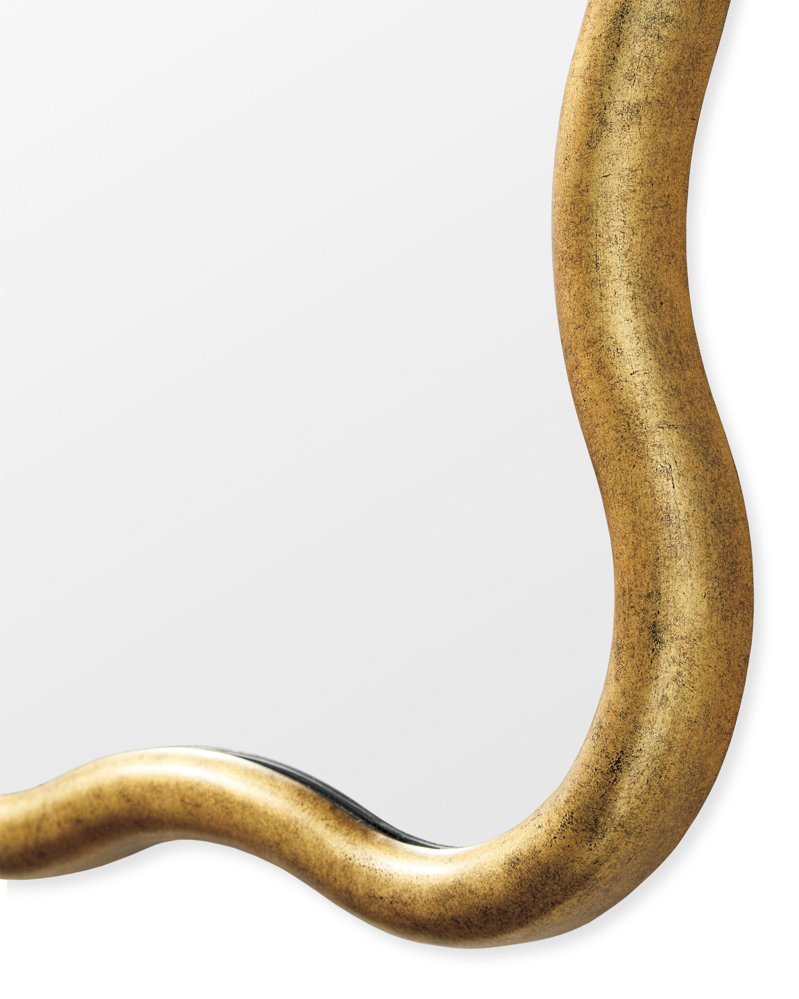 Mirror_Wave_Brass_Rectangle_Detail_MV_0507_Crop_SH