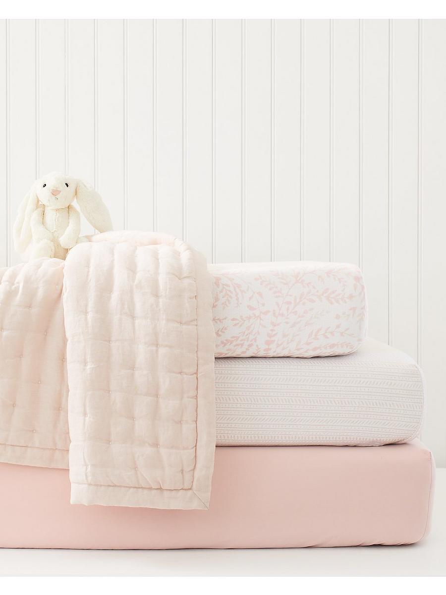 Serena and top lily crib bedding