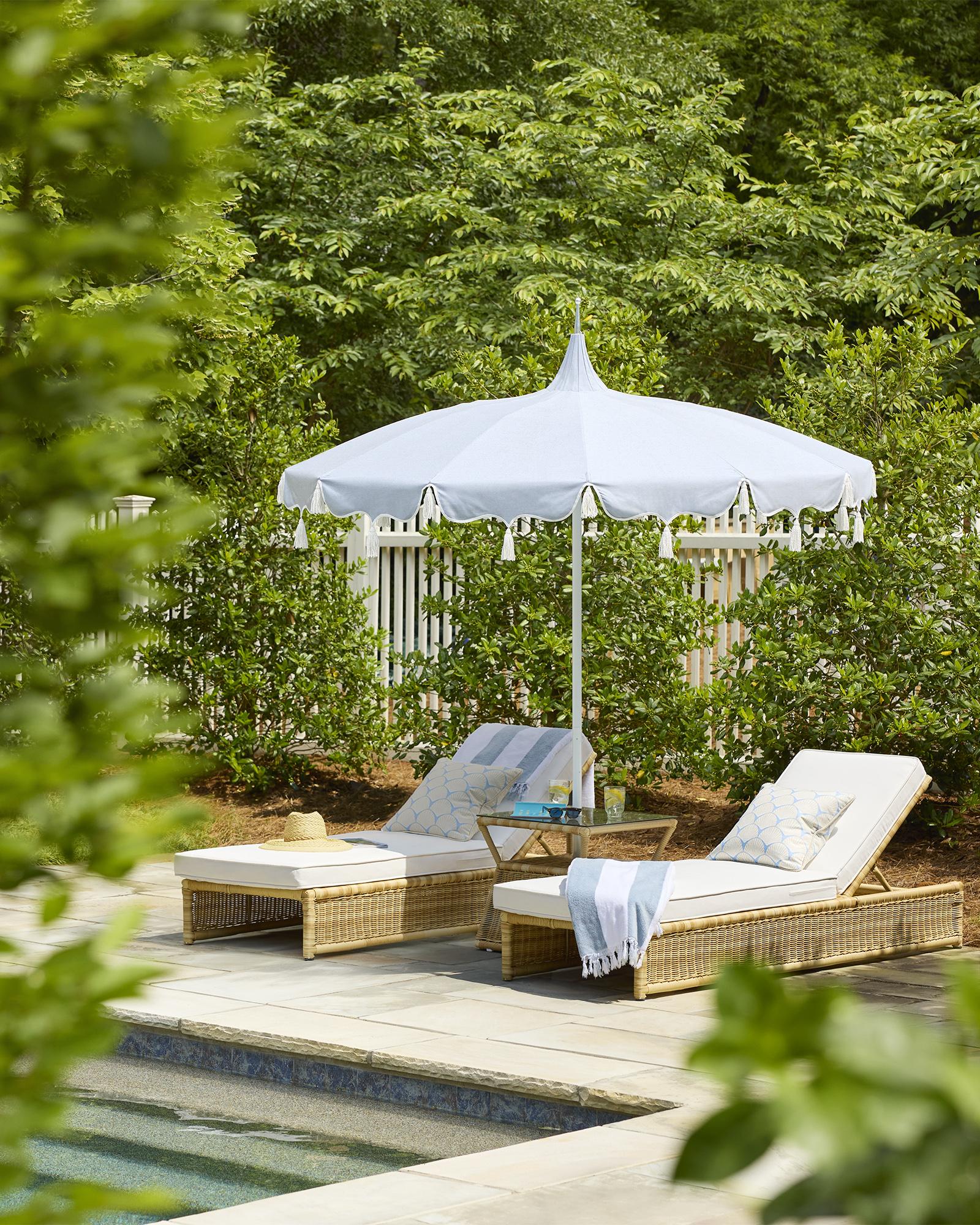 Alicante Tassel Umbrella - Thumbnail 2