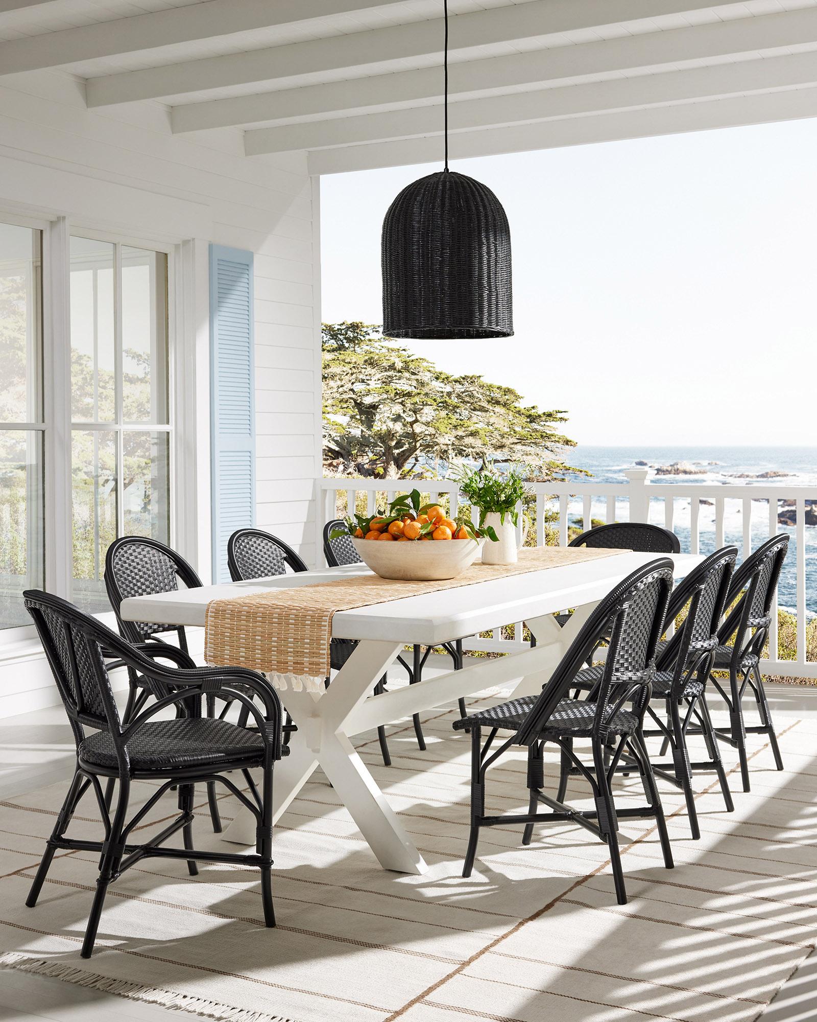 OutdoorDiningRoomChalkHillTerraceTablex0584