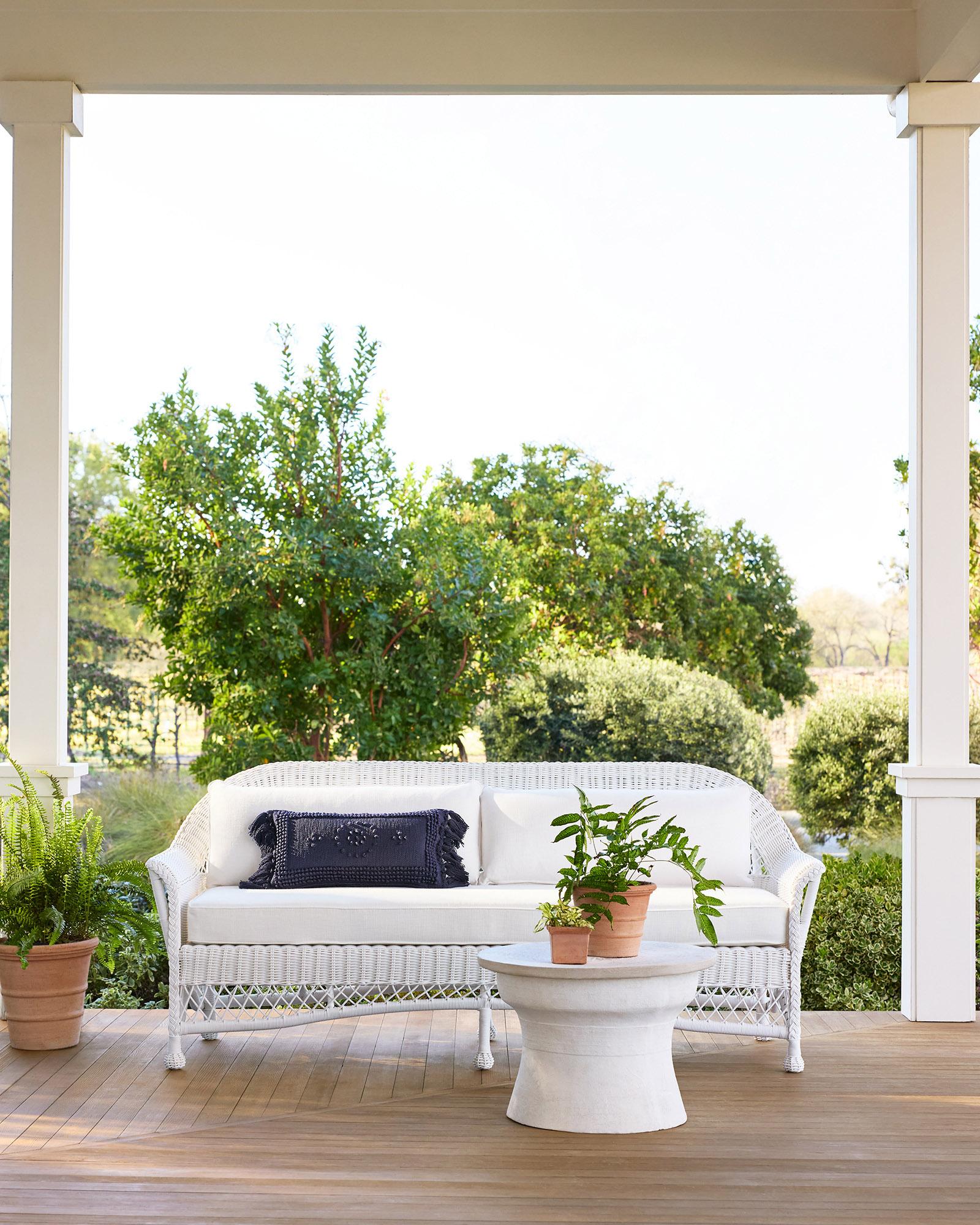 OutdoorLivingWhiteWickerSofaKiawahbrandx0585_CV1