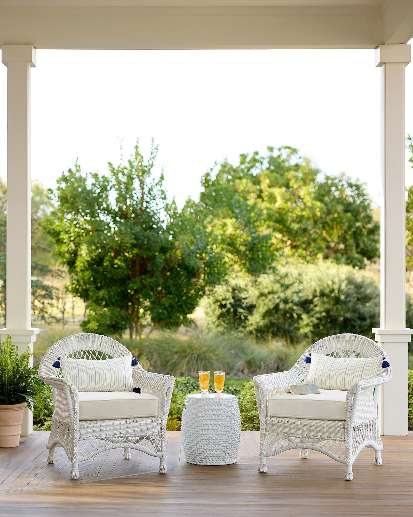 Outdoor-Lounge-White-Wicker-Rocking-Chairs-Kiawah-brand-x0089_CV1