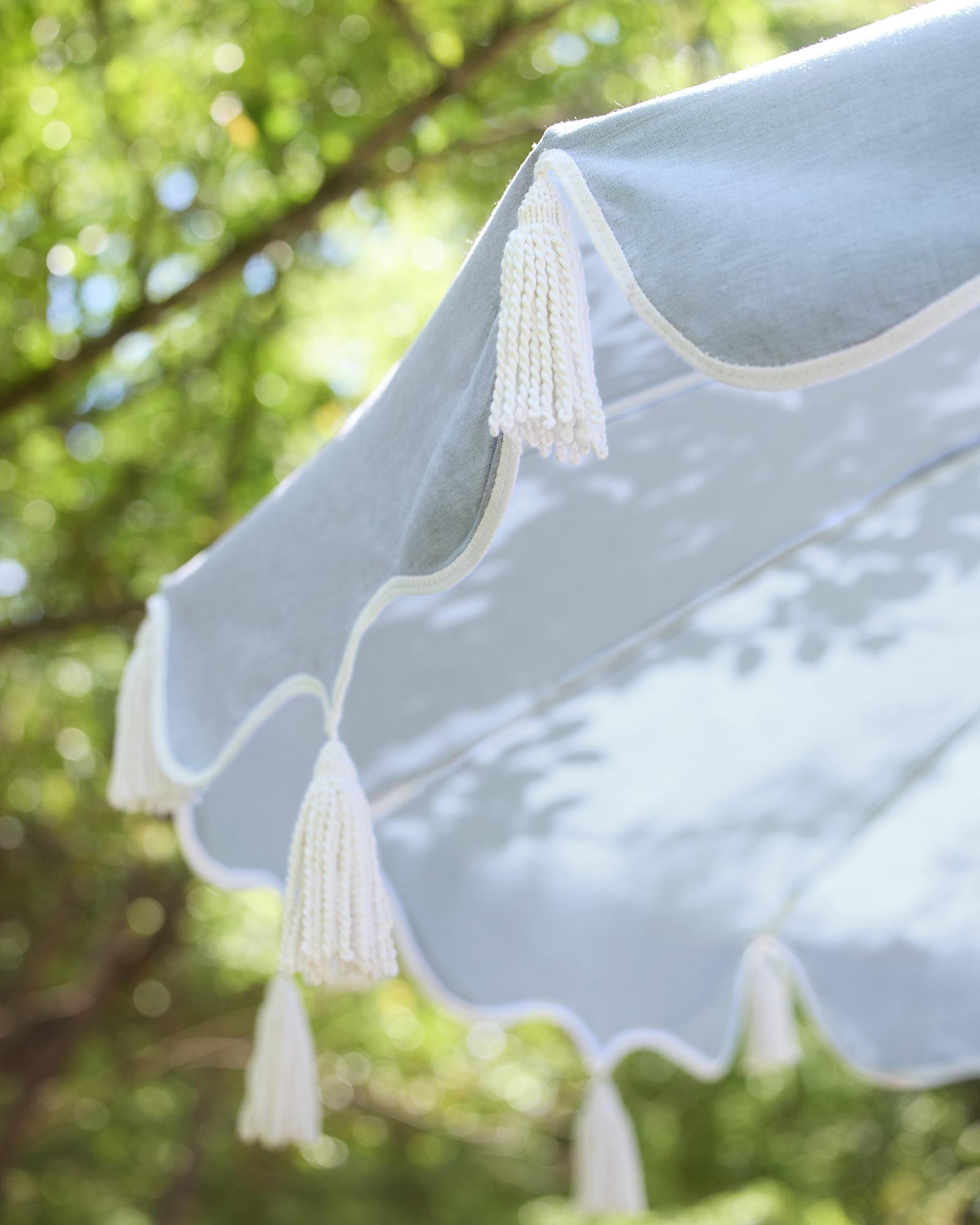 Alicante Tassel Umbrella - Thumbnail 3