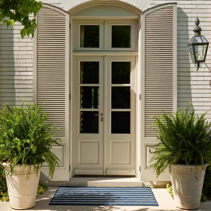 The Outdoors Event Serena and Lily