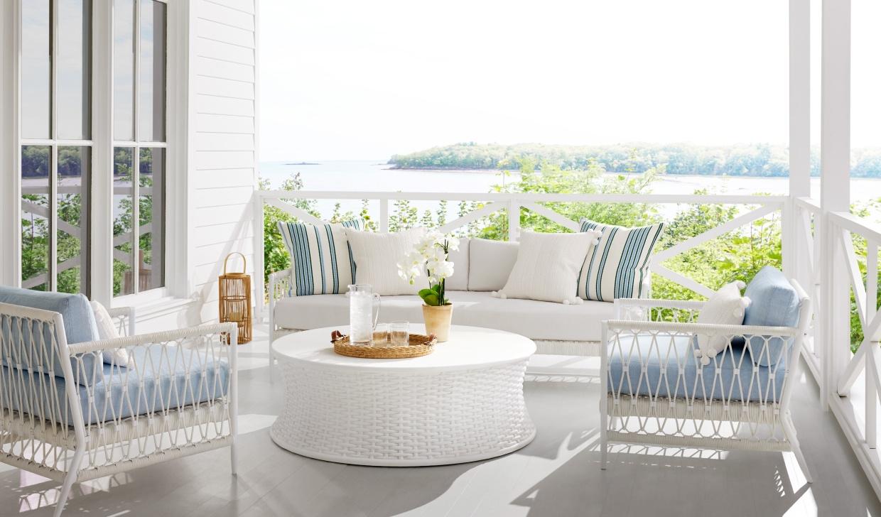 SHOP OUTDOOR COFFEE & SIDE TABLES