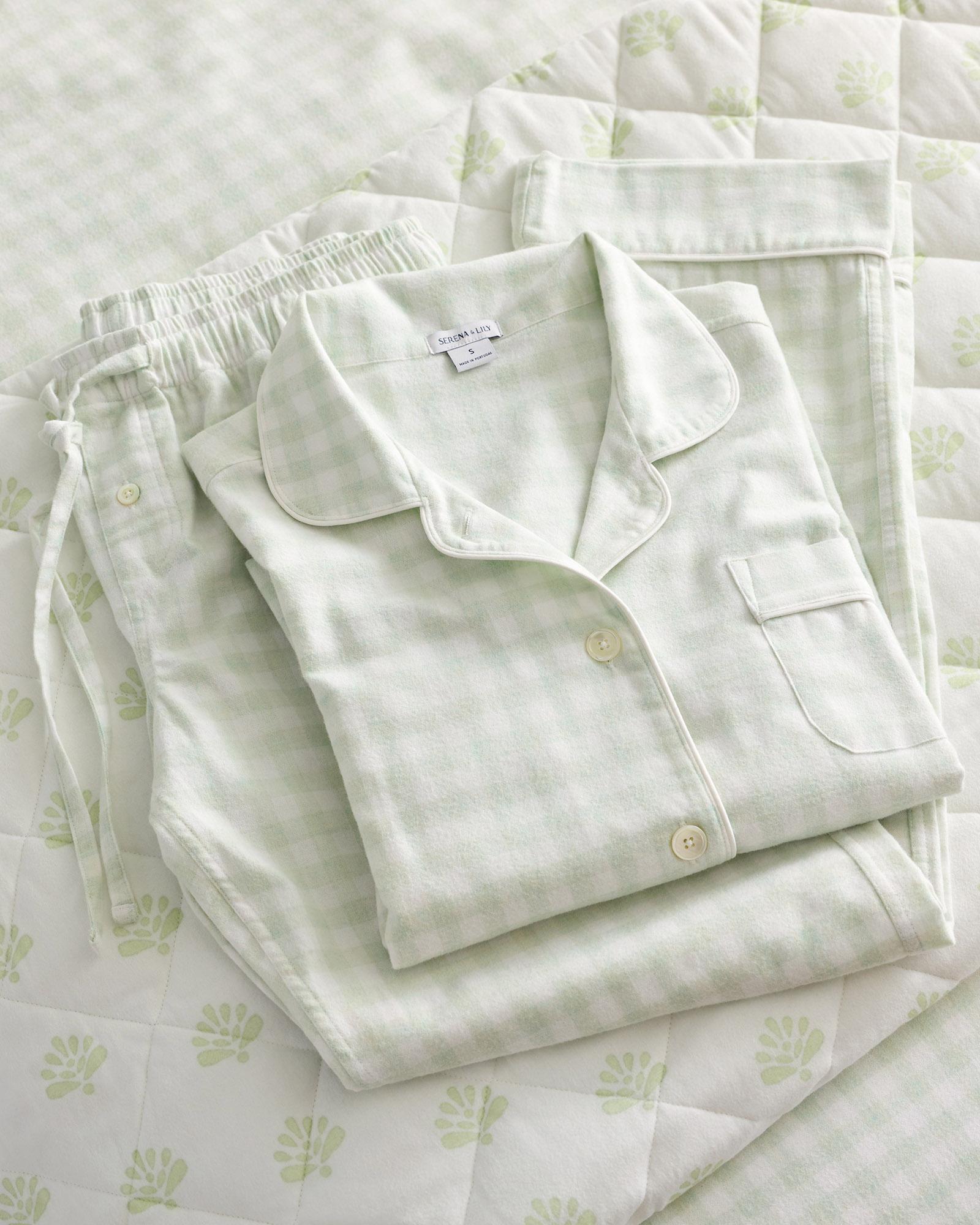 Serena and lily flannel pajamas hotsell