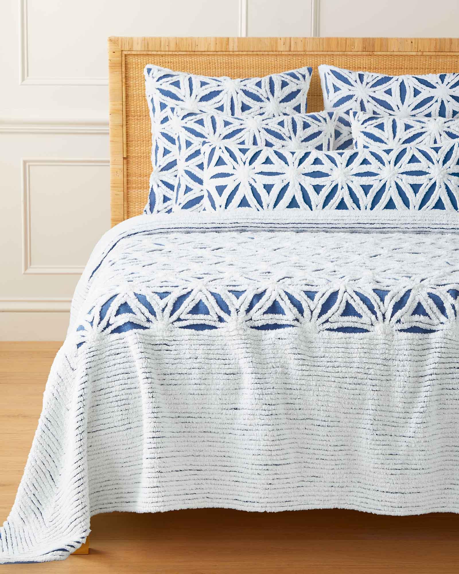 Quilt_Marion_French_Blue_Lumbar_FOB_MJ_2173_Crop_BASE