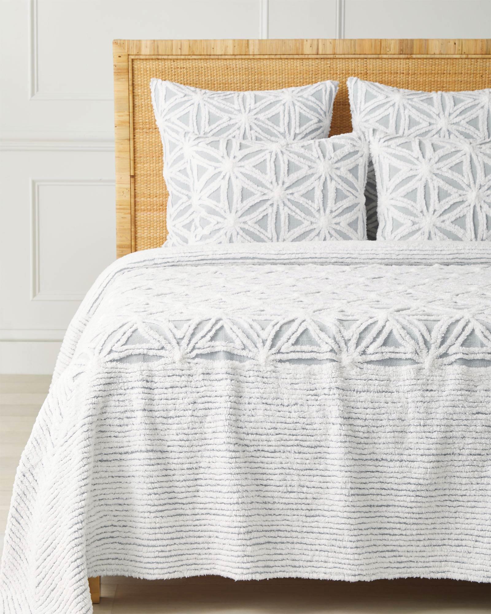 NEW Serena & Lily Baywood Quilt on sale (Full/Queen)-White