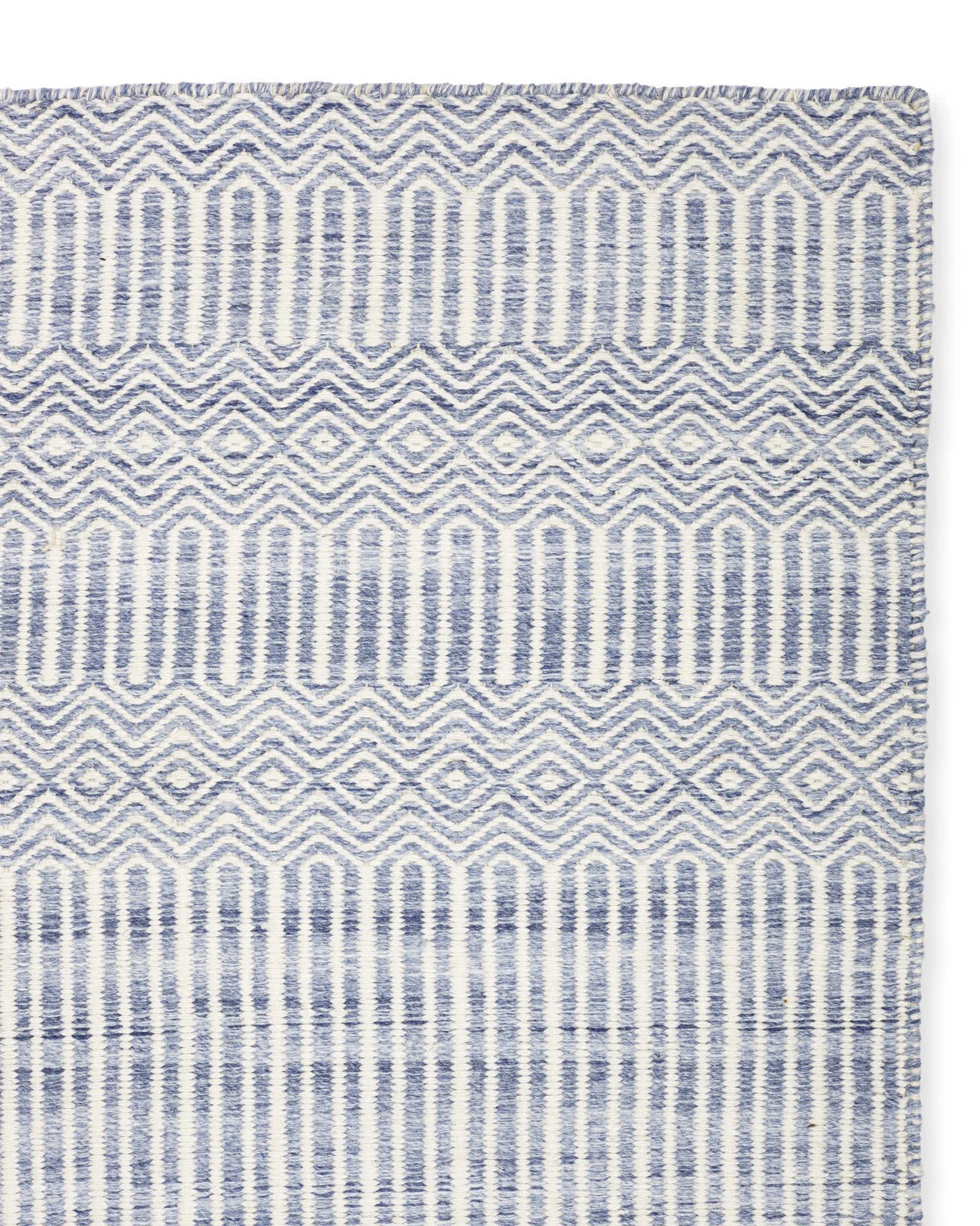 Rug_Turnstone_8x10_Blue_Detail_MV_0035_Crop_SH