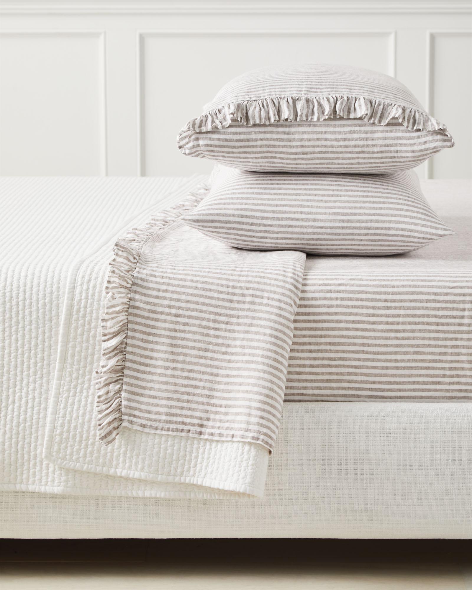 Sheet_Set_Nantucket_Stripe_Mink_MJ_1181_Crop_BASE