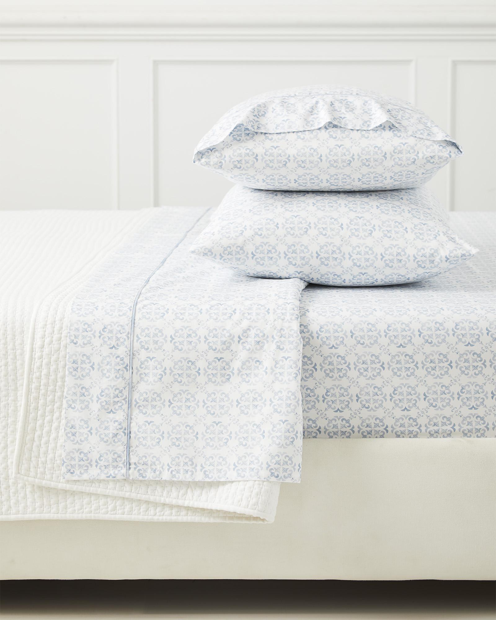Sheet_Set_Wentworth_Coastal_Blue_MV_0429_Crop_BASE