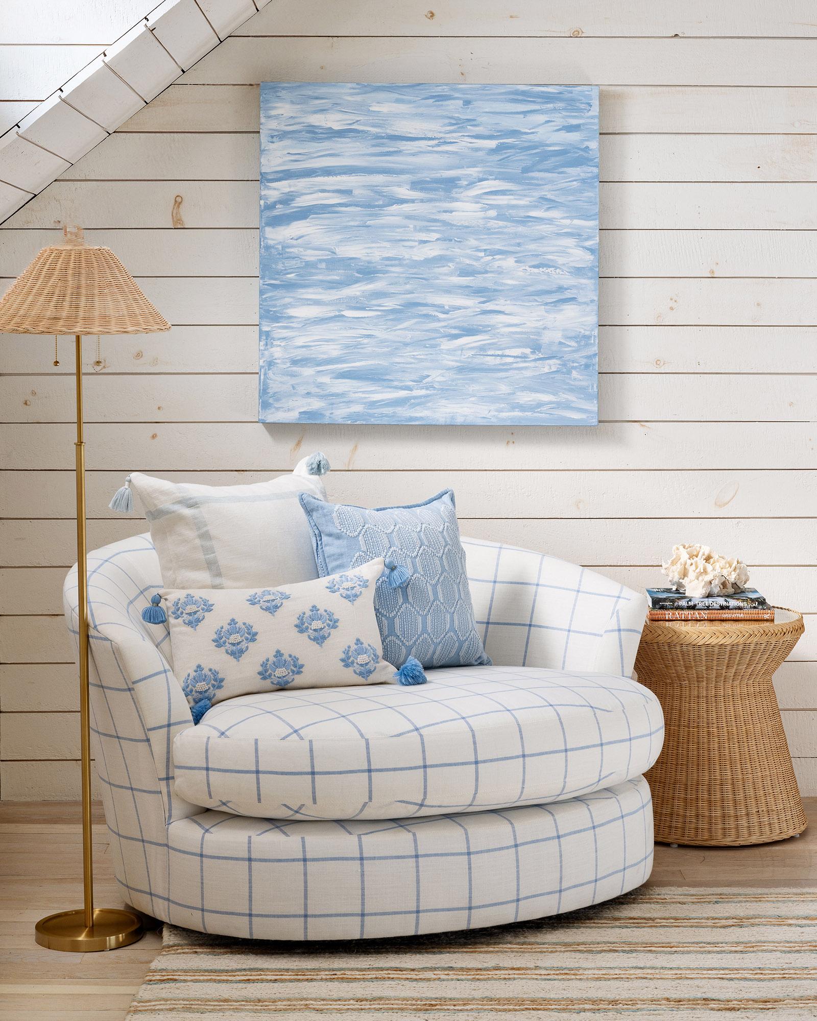 Serena & Lily Magnolia Swivel Chair - Thumbnail 4