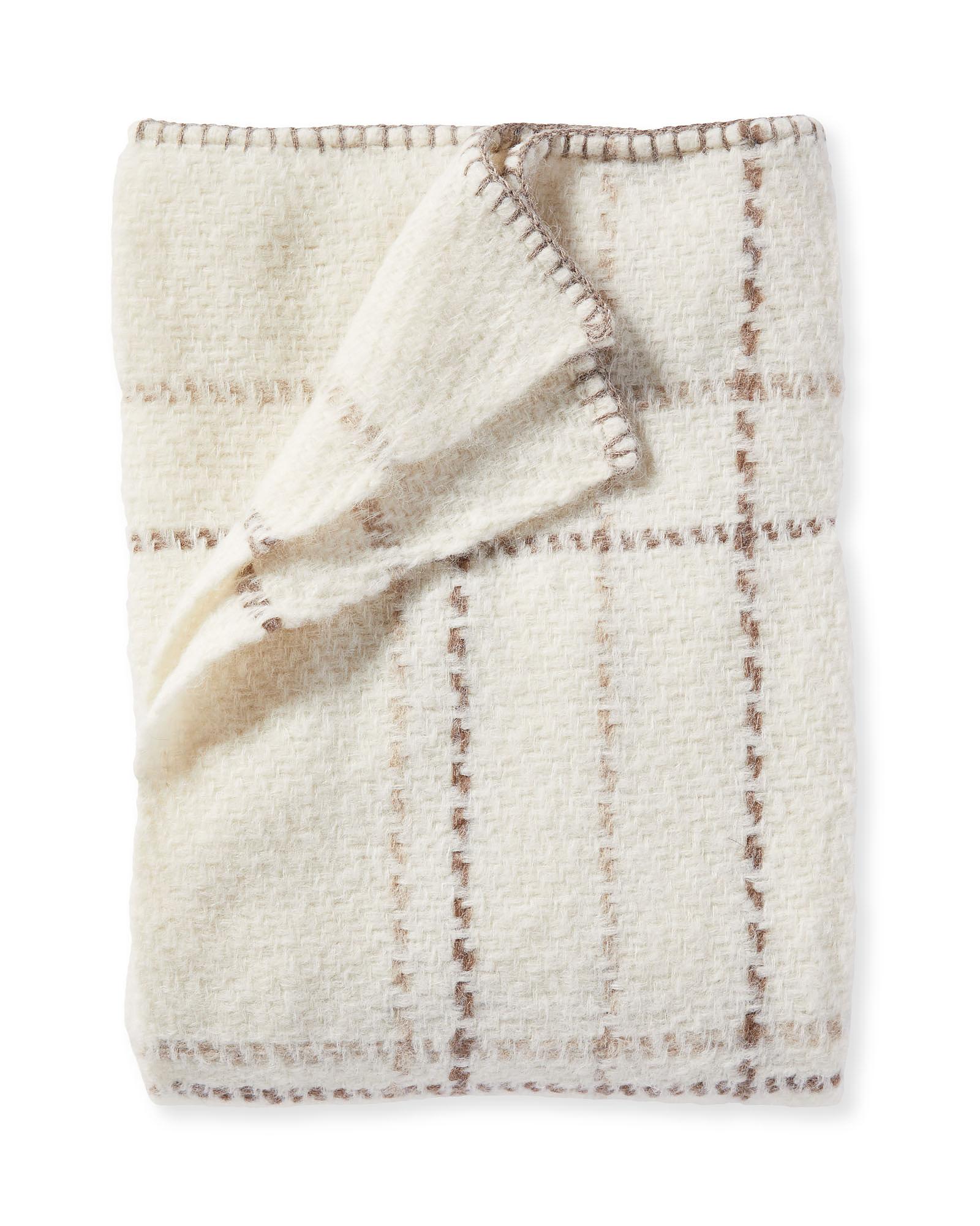 Stratton_Throw_50x70_Fold_Ivory_Natural_MV_0196_Crop_SH