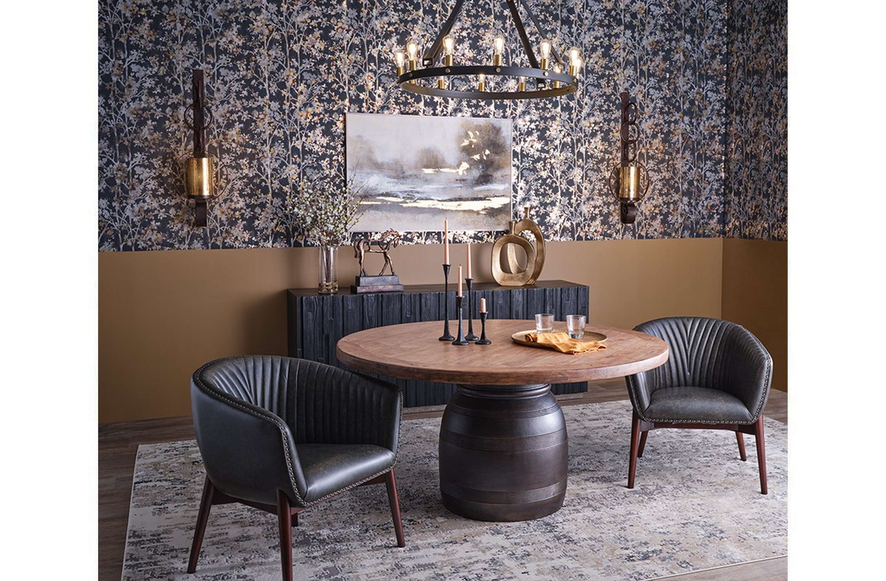 Yellowstone Retreat Dining Room