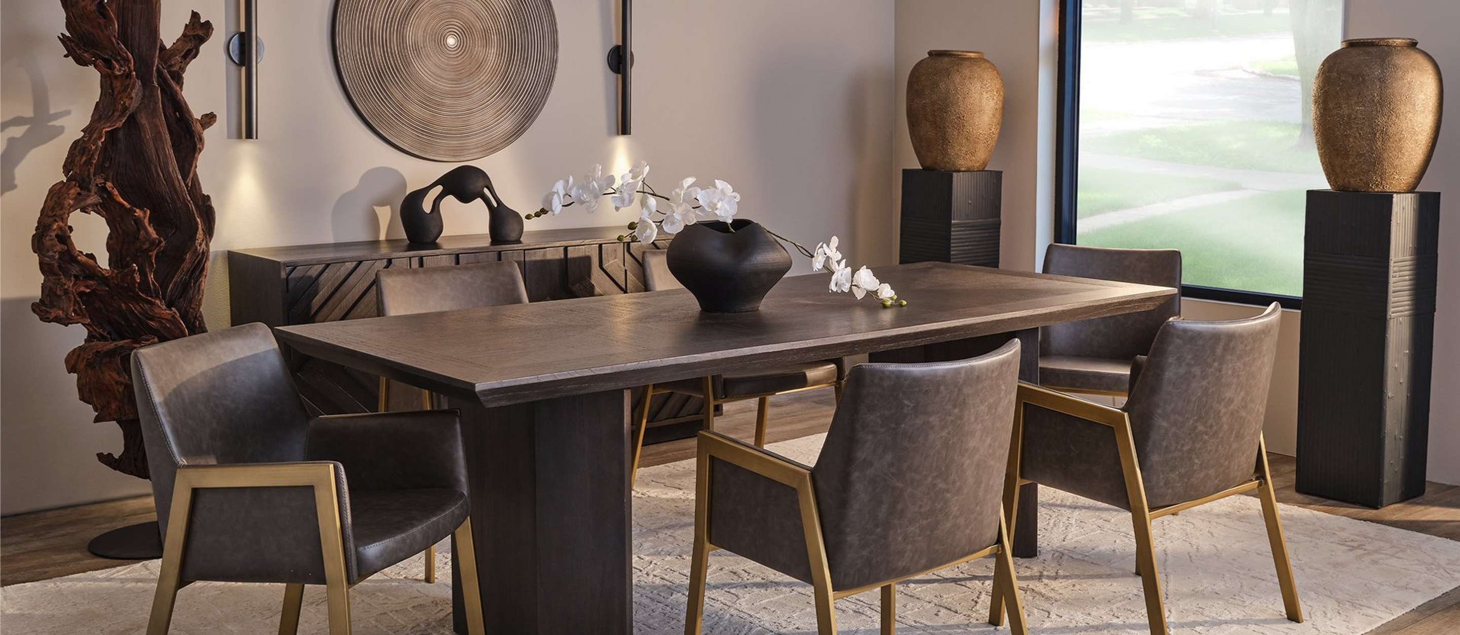 Zen simplicity dining room