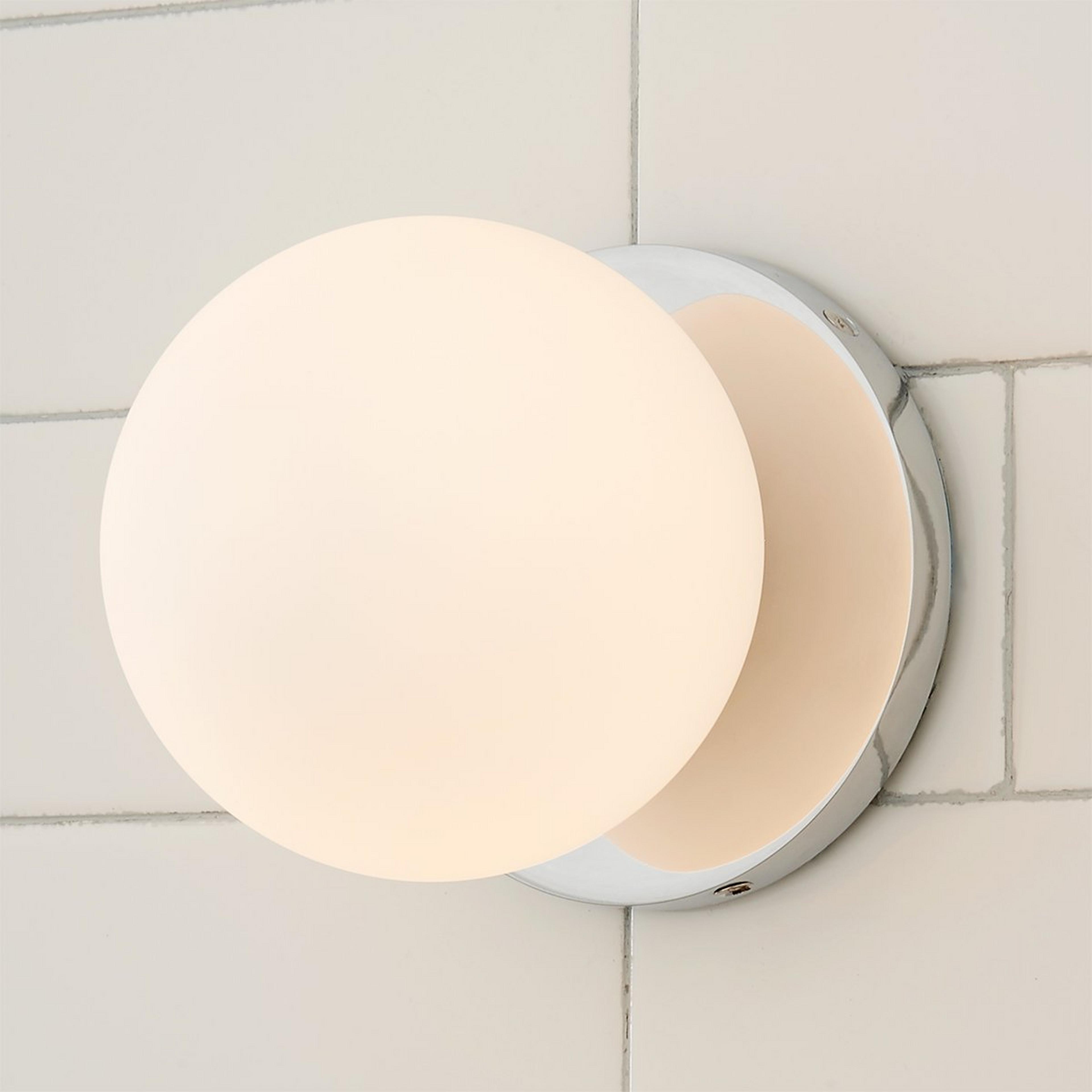 Selected product image