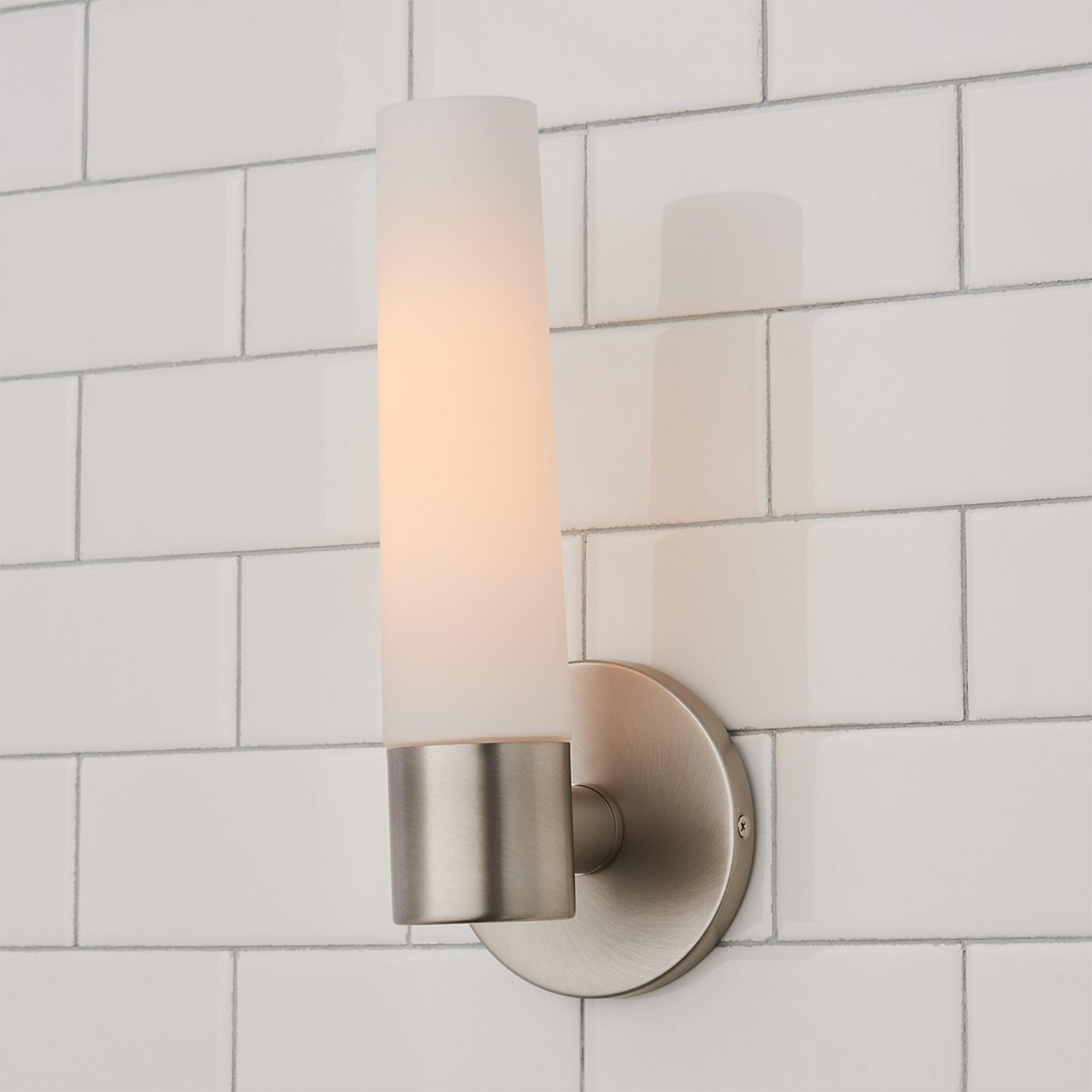 Selected product image