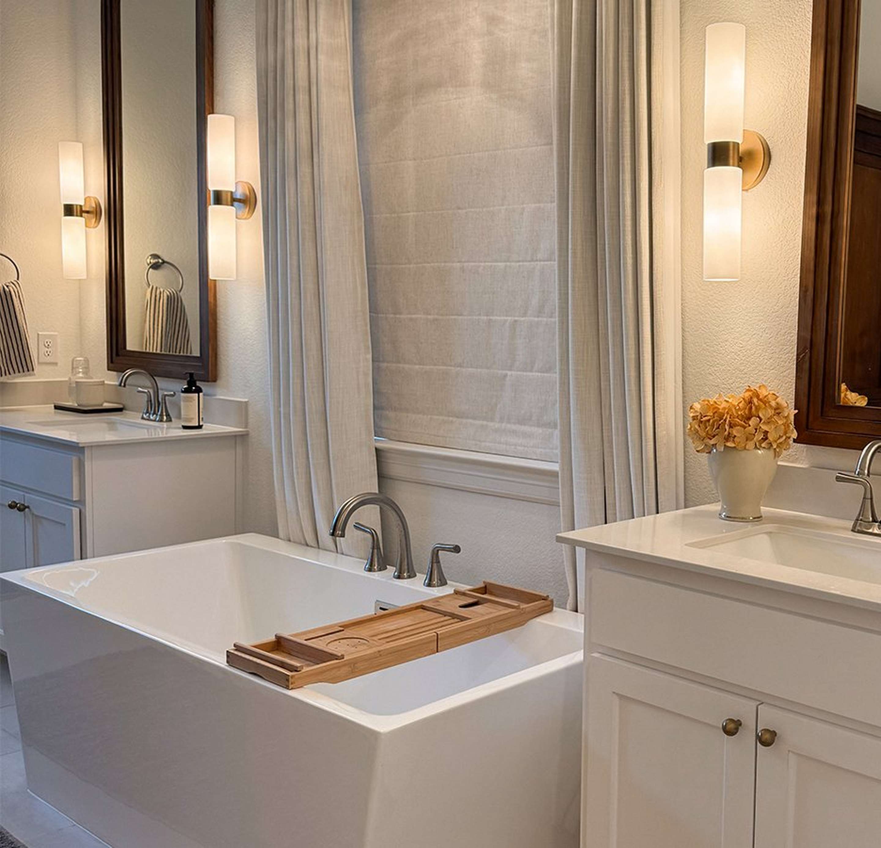 Aeolian Bath Sconce