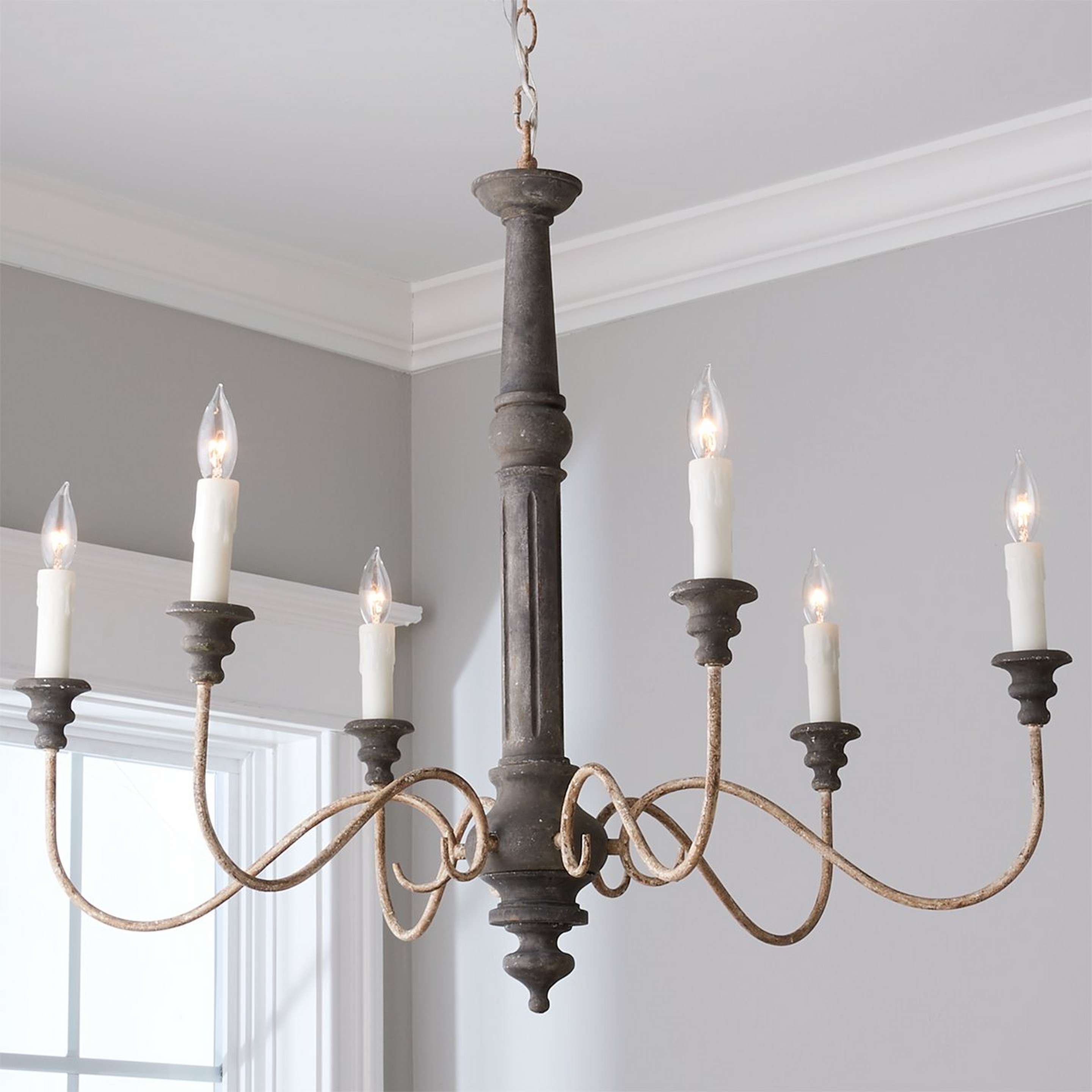 A Nemours Chandelier with Aged Cream / Aged Black color