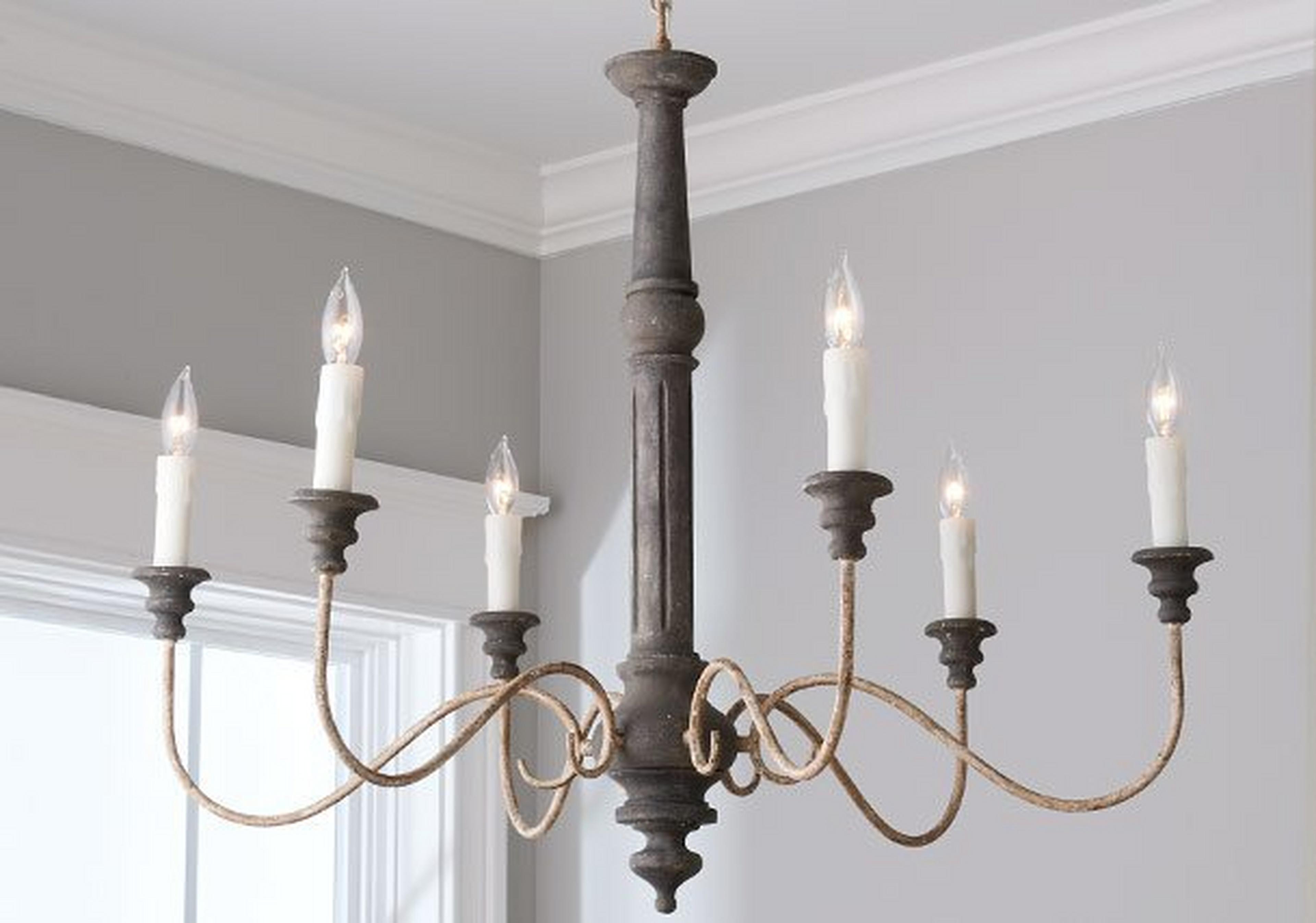 Traditional Chandeliers