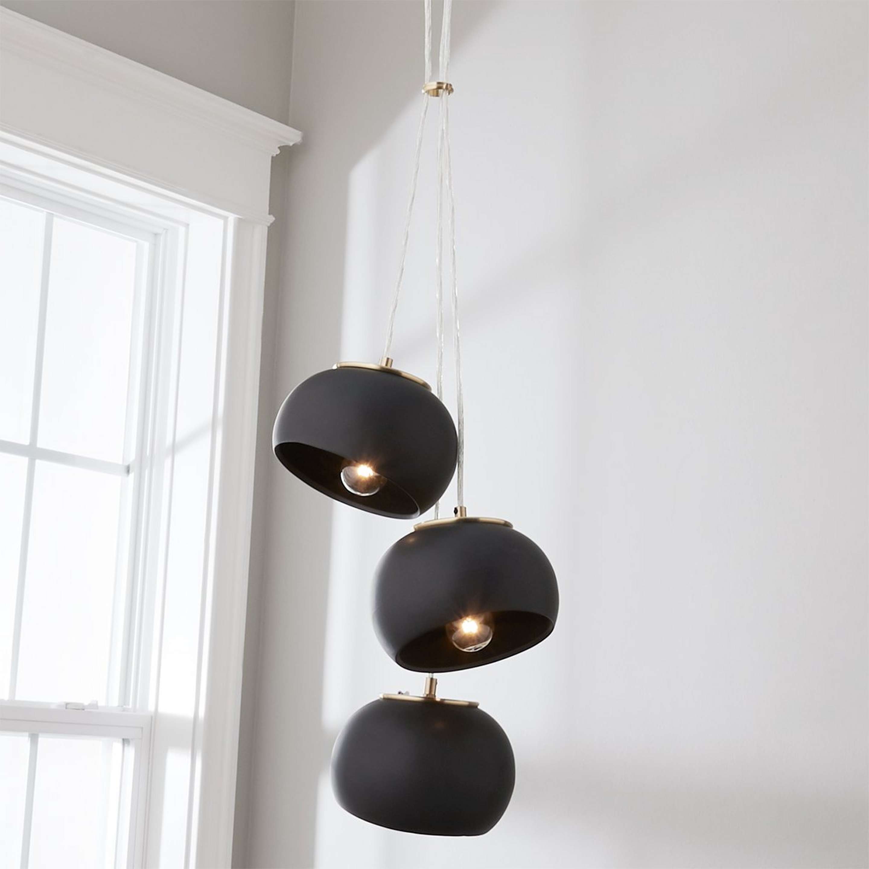 A Soft Ceramic Cluster Chandelier with Solid Brass / Black color