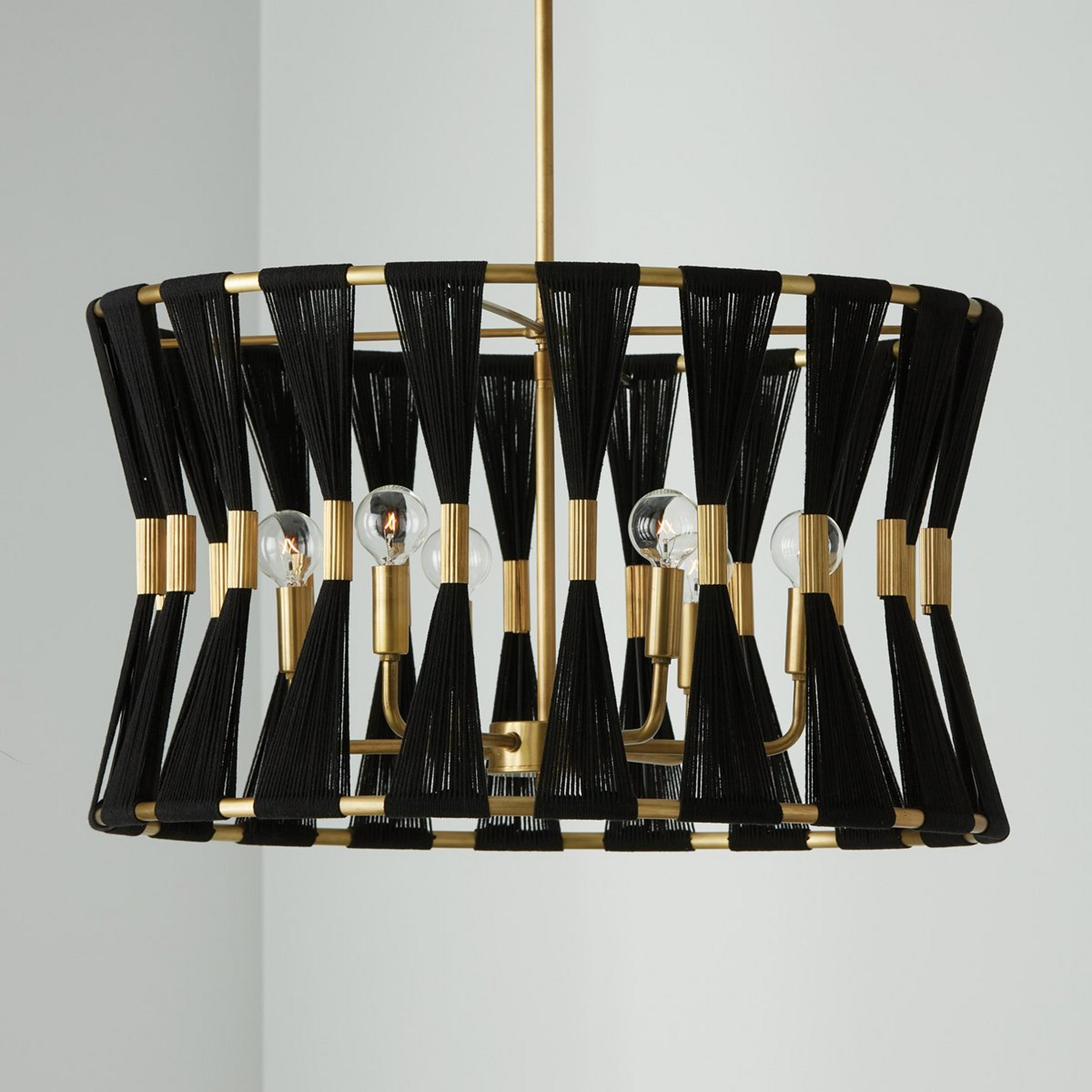 A Axel Chandelier with Brass / Black Rope color