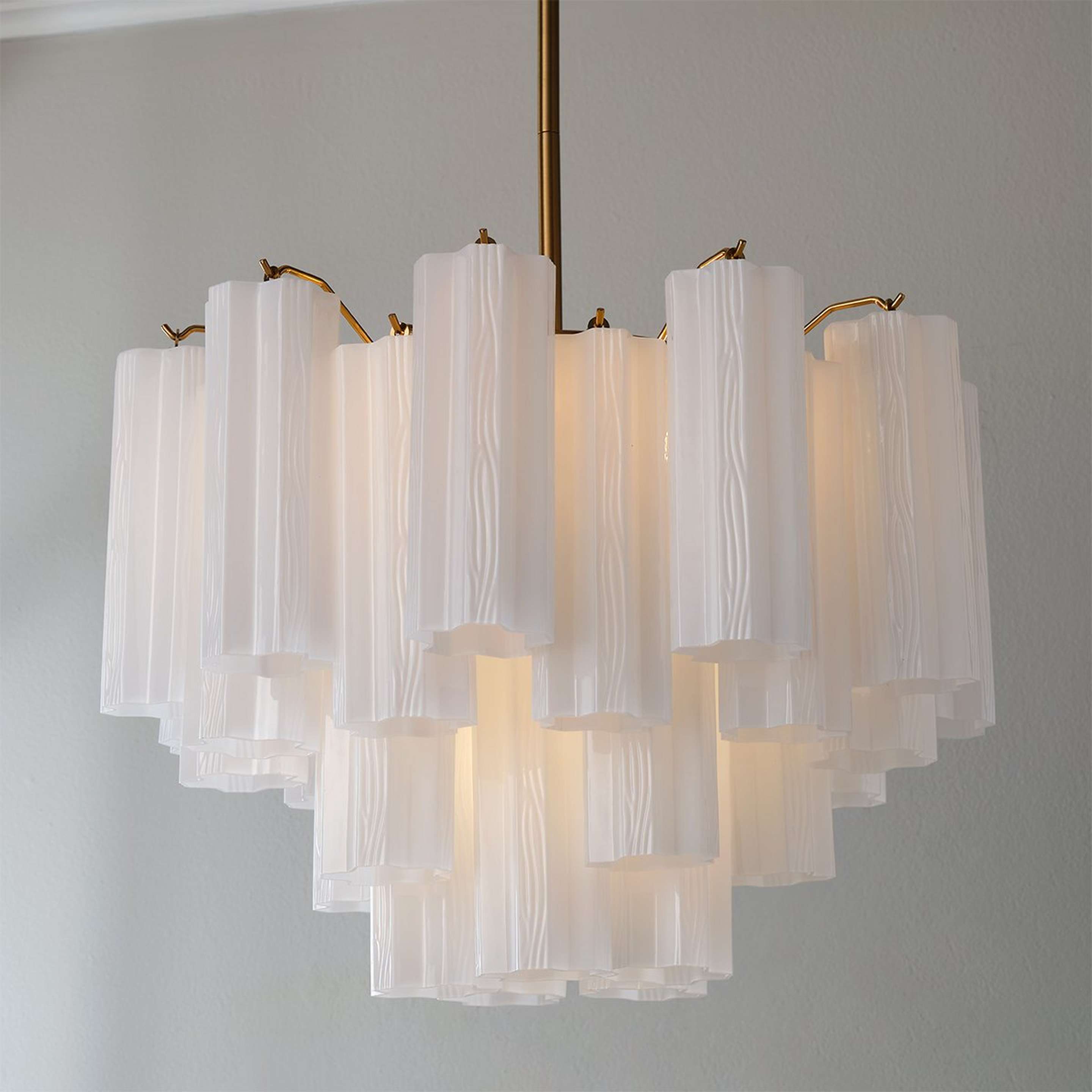 A Imondo Chandelier - 6 Light - White with Aged Brass / White Tronchi Glass color