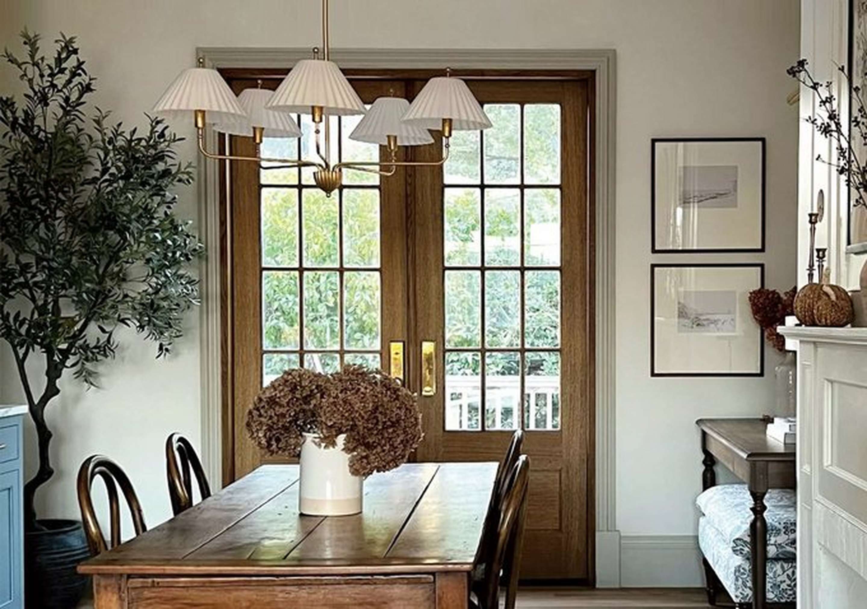 Chandeliers