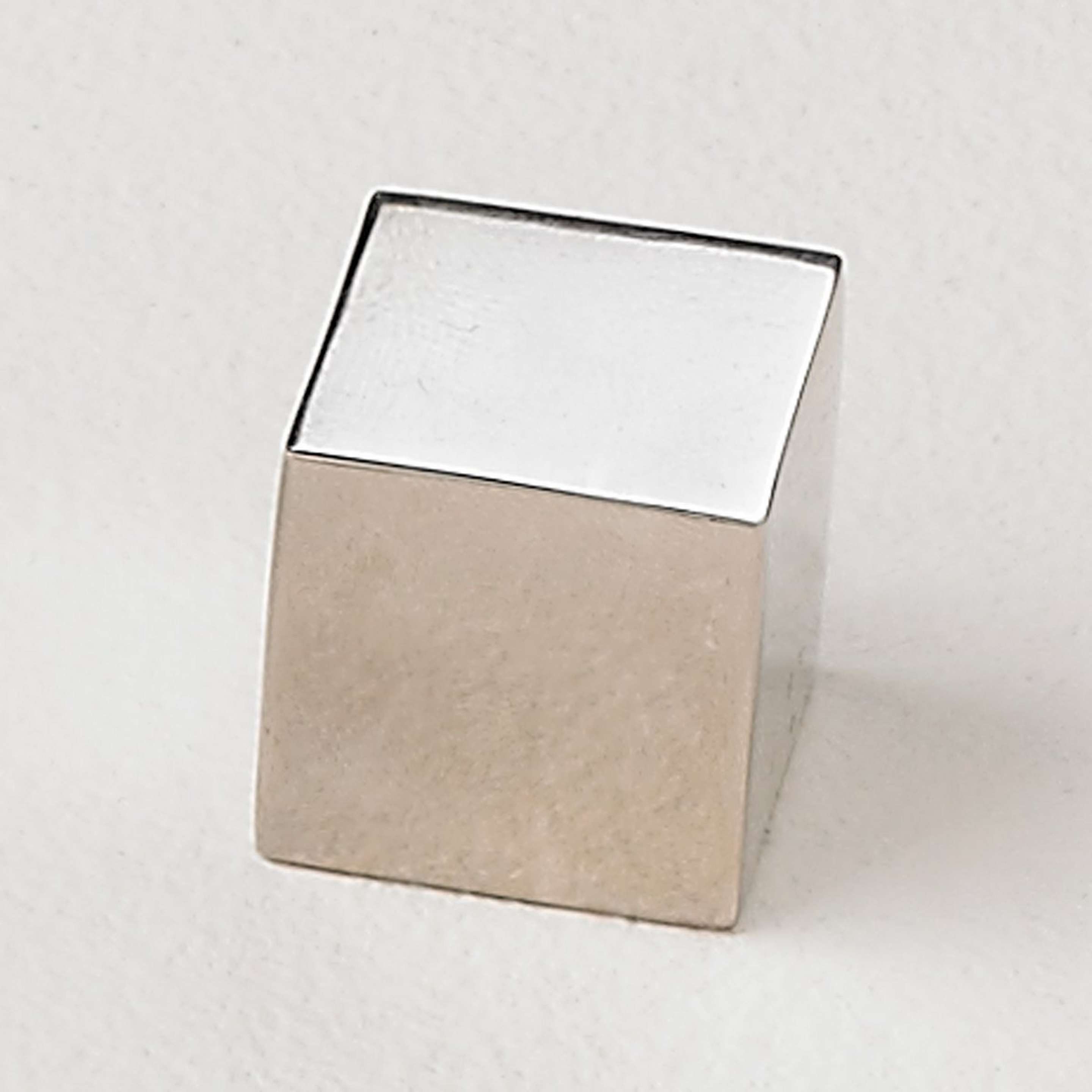 A Cube Finial with Polished Nickel color