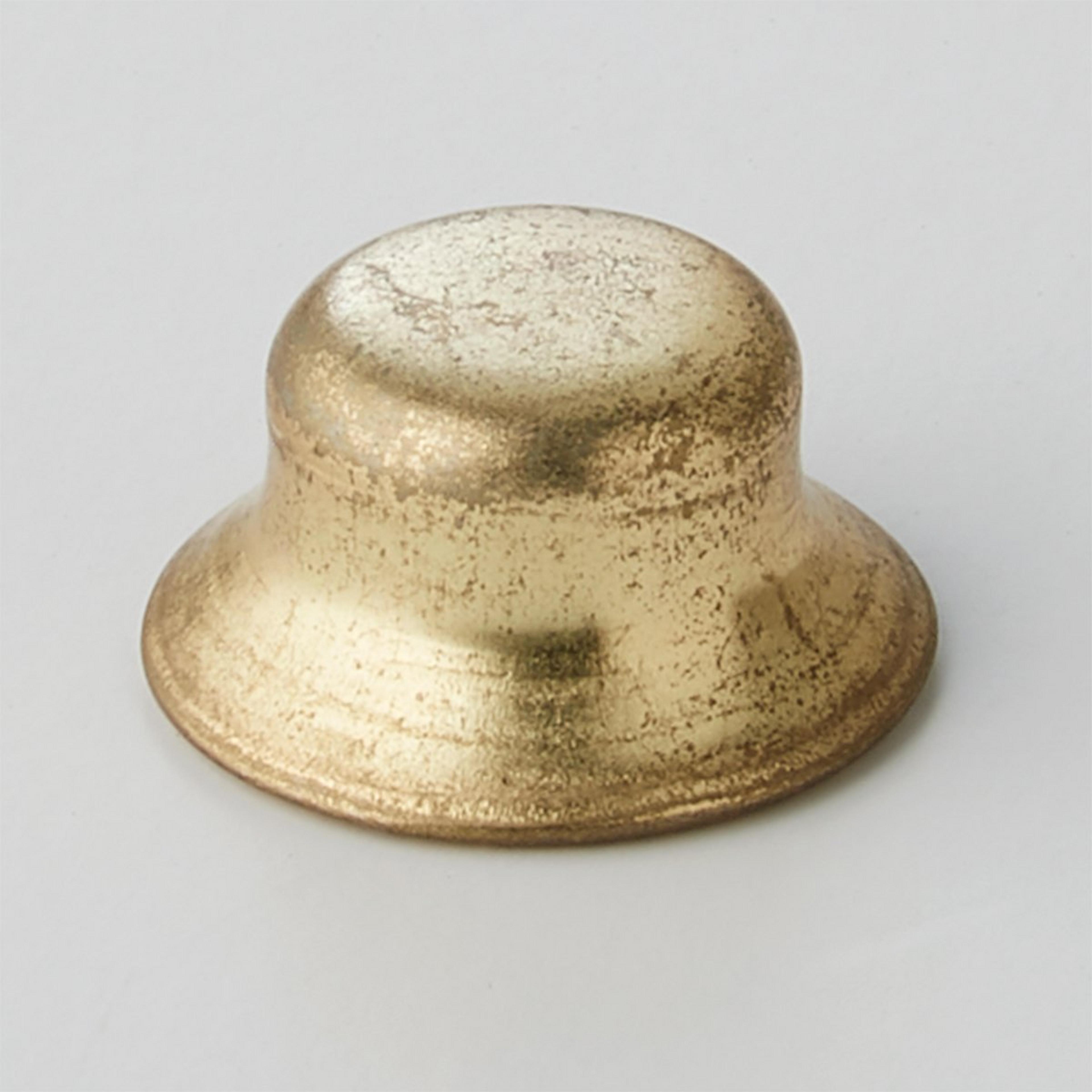 A Top Hat Finial with Brass Plated color