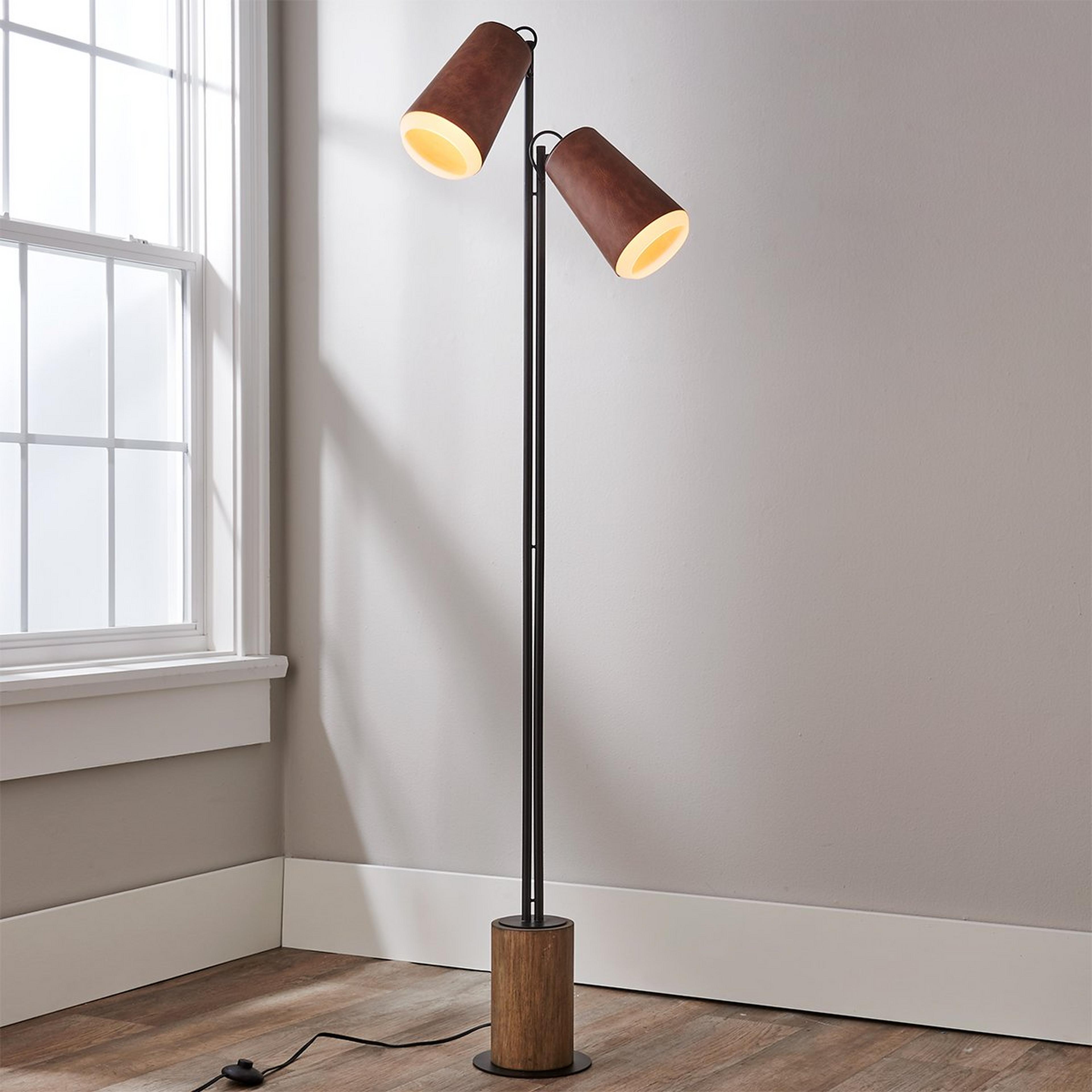 Ricardo LED Floor Lamp