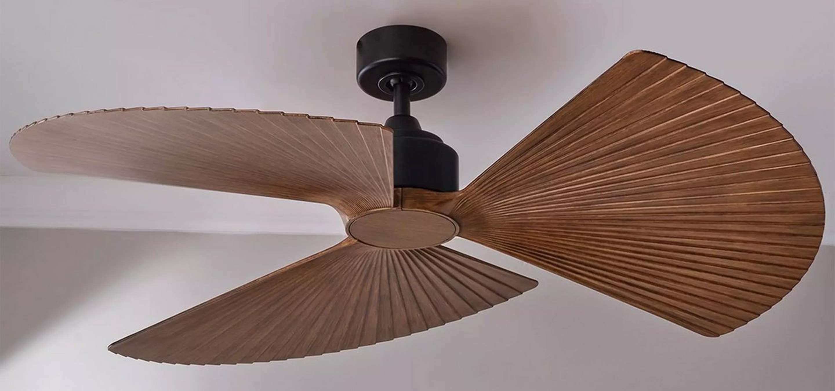 Melinoe Indoor / Outdoor Smart Ceiling Fan