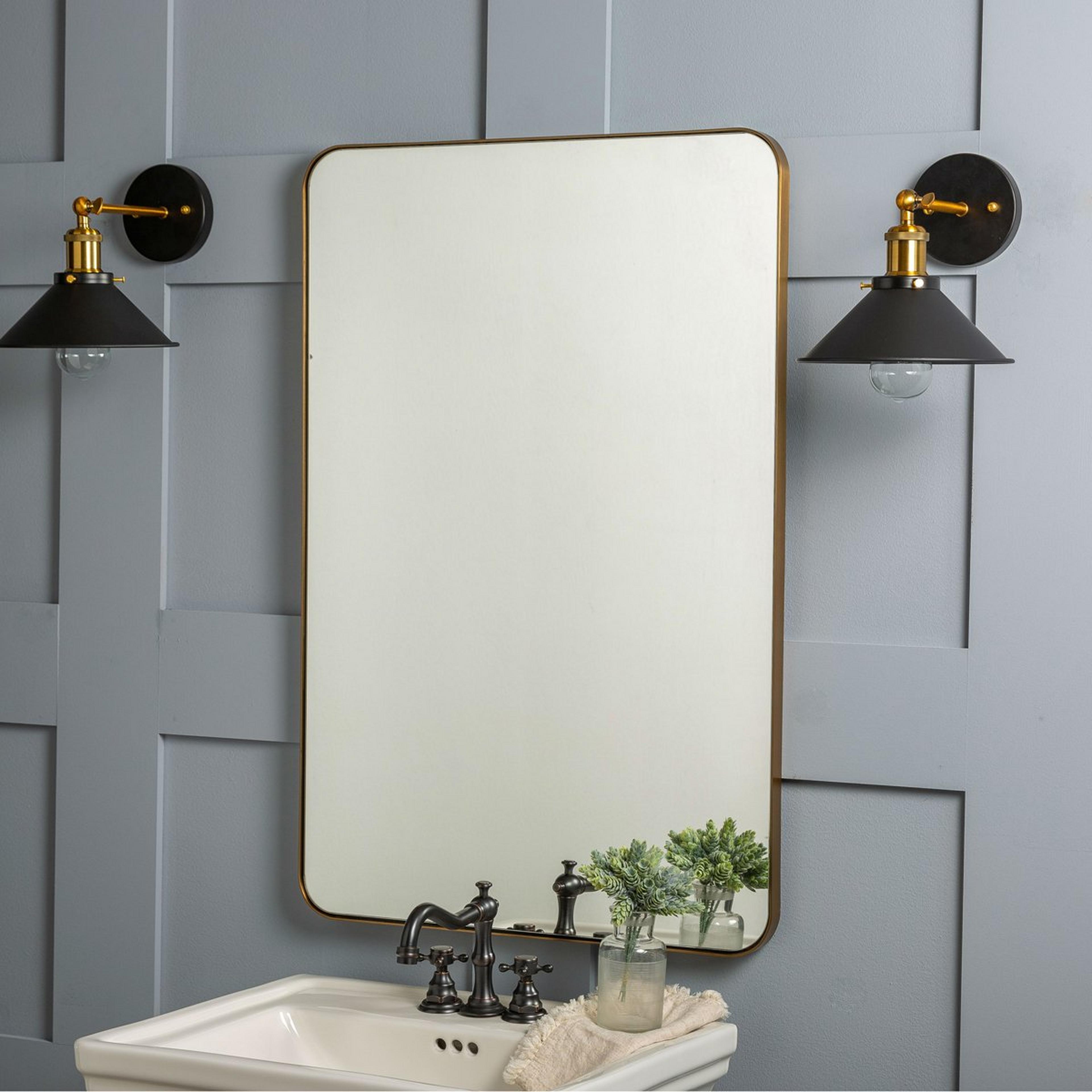 A Refreshingly Rectangular Mirror with Gold color