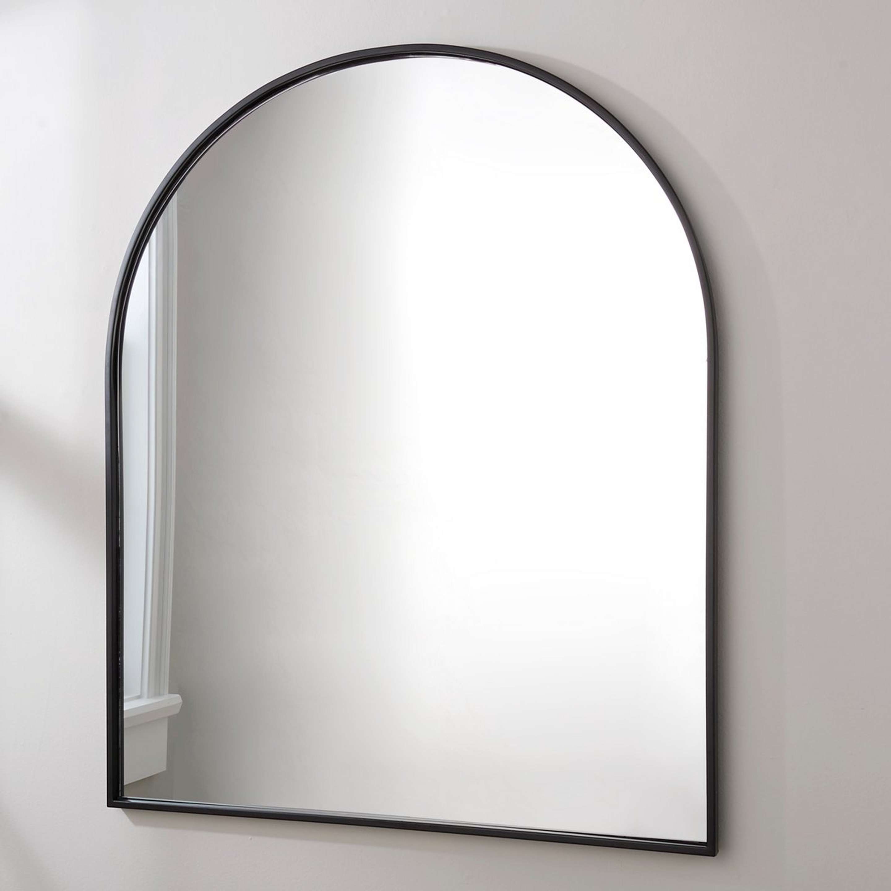 A Minimalist Arch Mirror with Iron color